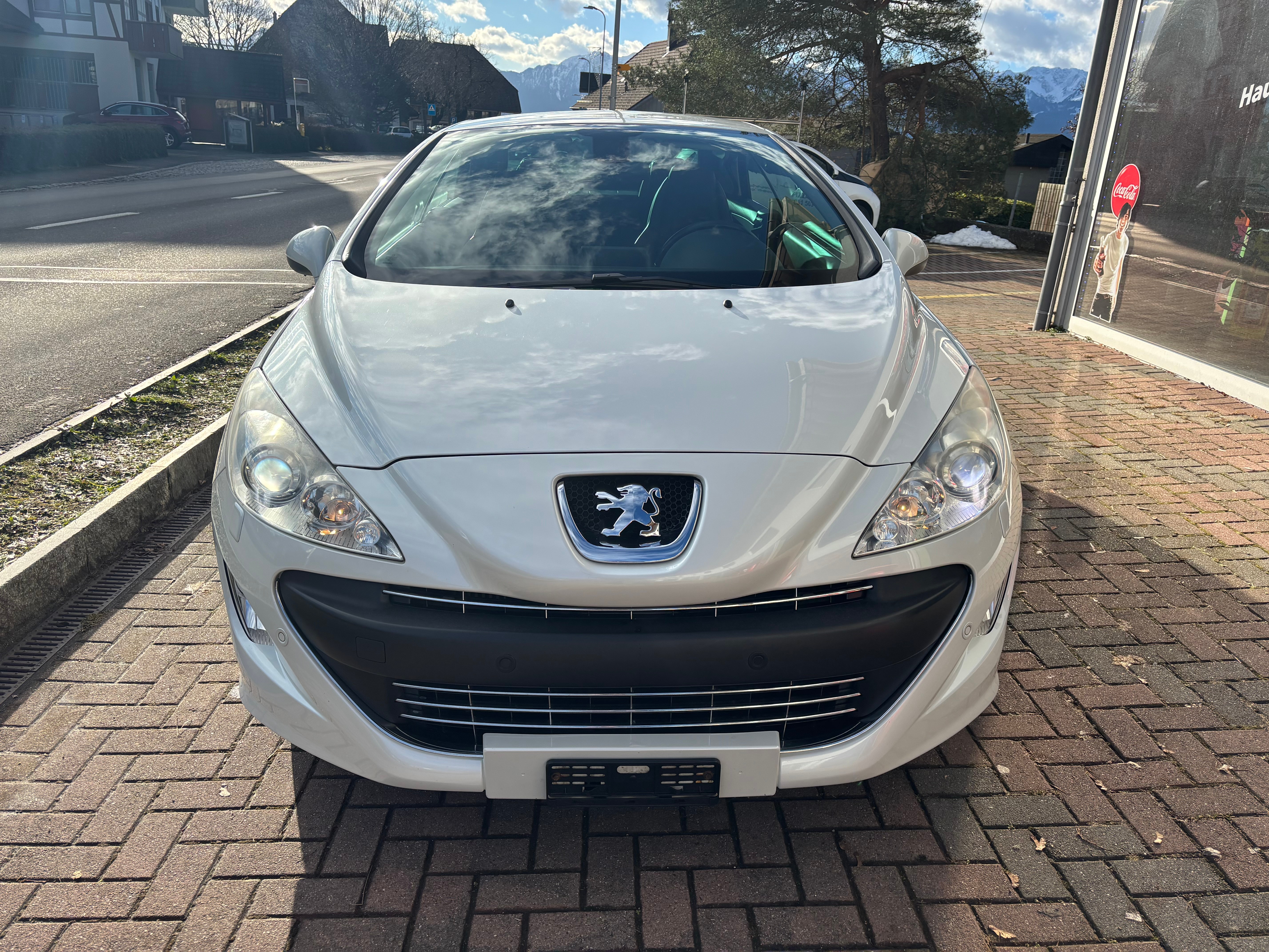 PEUGEOT 308 CC 1.6 16V Turbo Platinum Automatic