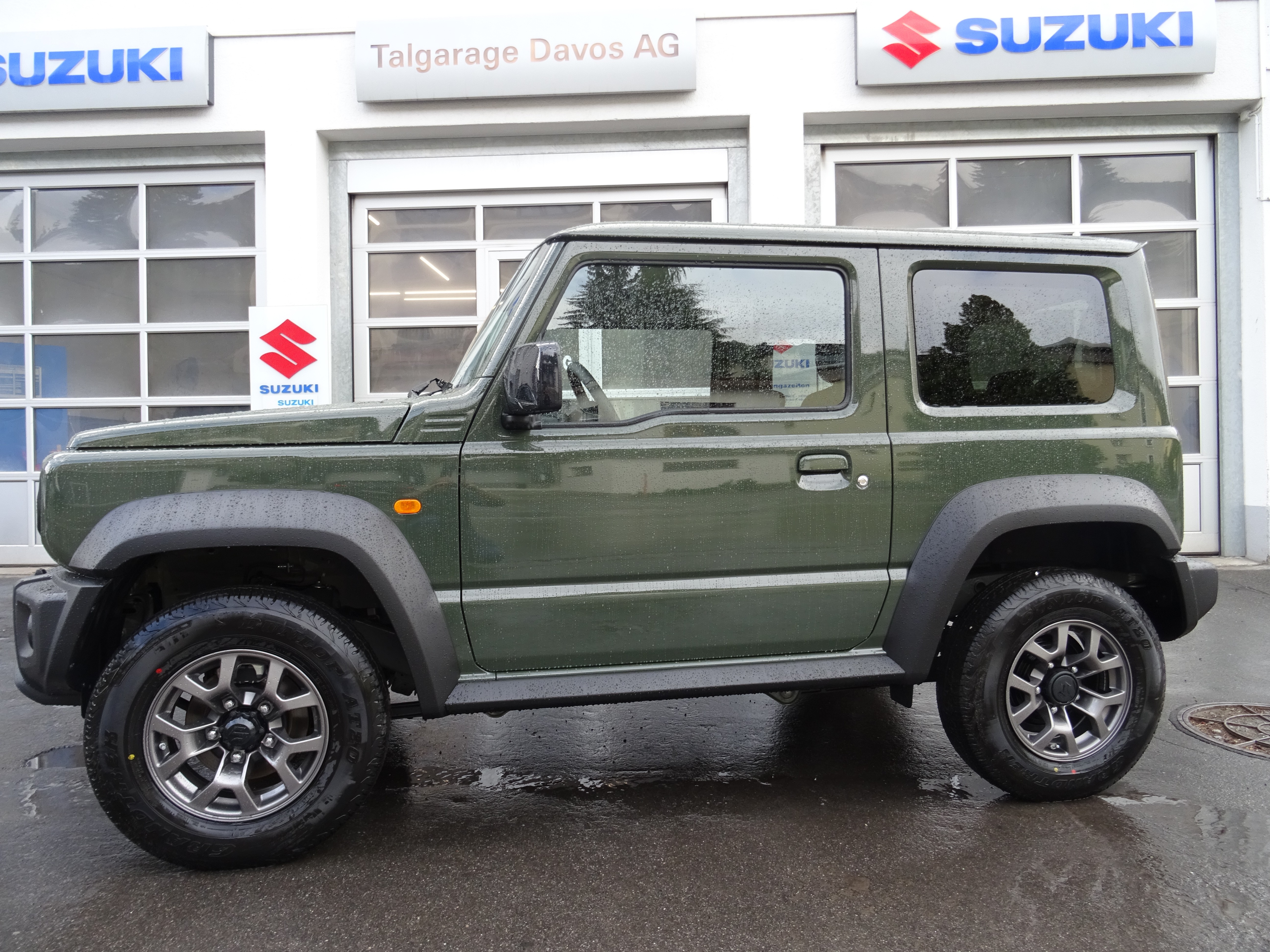 SUZUKI Jimny 1.5 Compact+ 4x4 4 Plätzer!