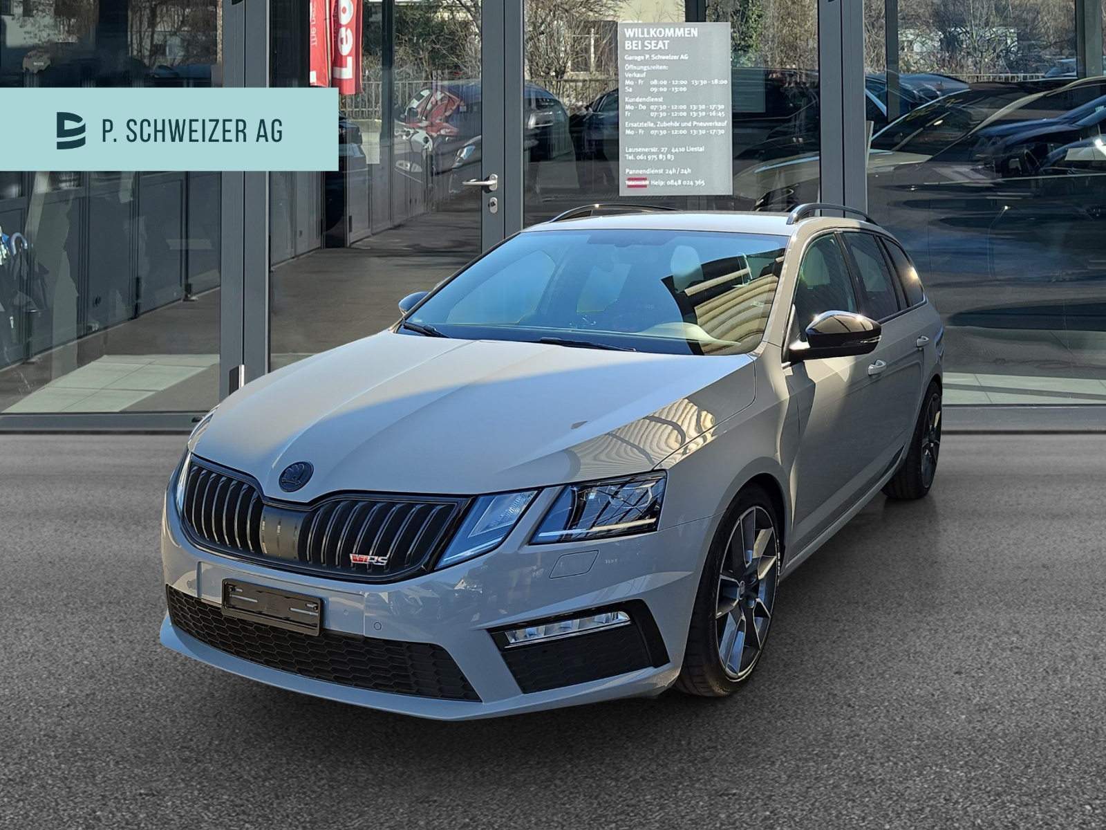 SKODA Octavia Combi 2.0 TSI RS DSG