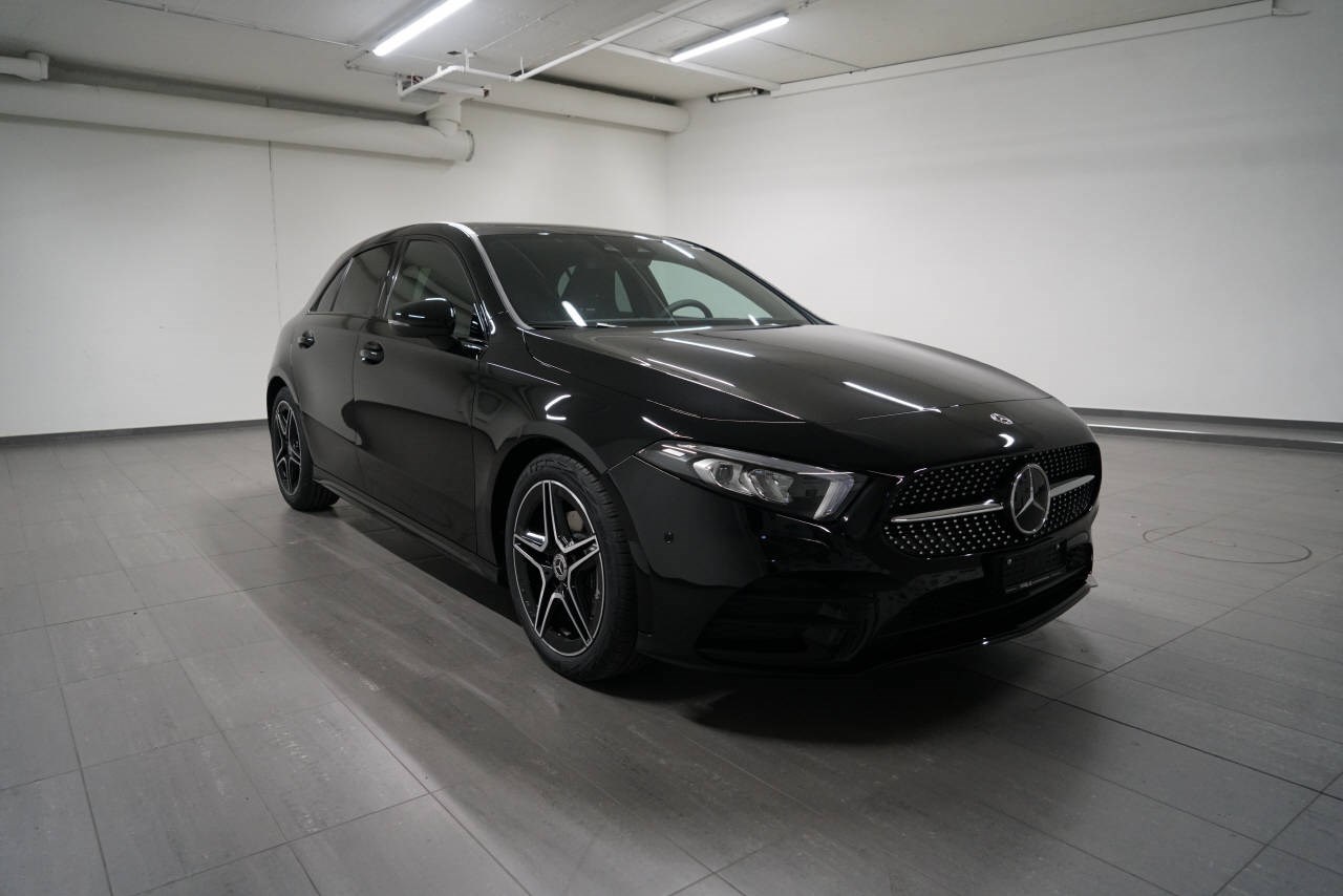 MERCEDES-BENZ A 200 d AMG Line