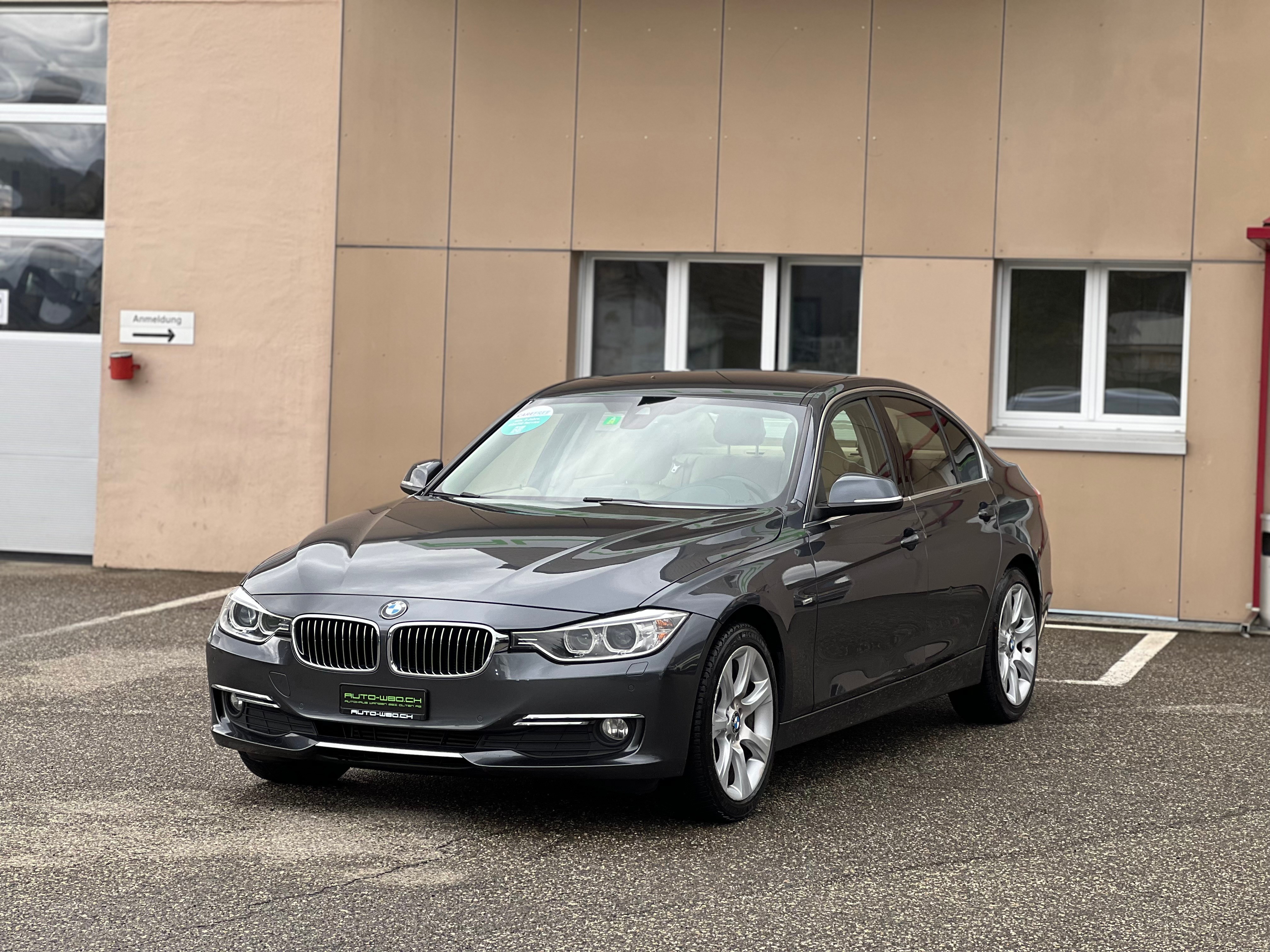 BMW 320d Luxury Line Steptronic