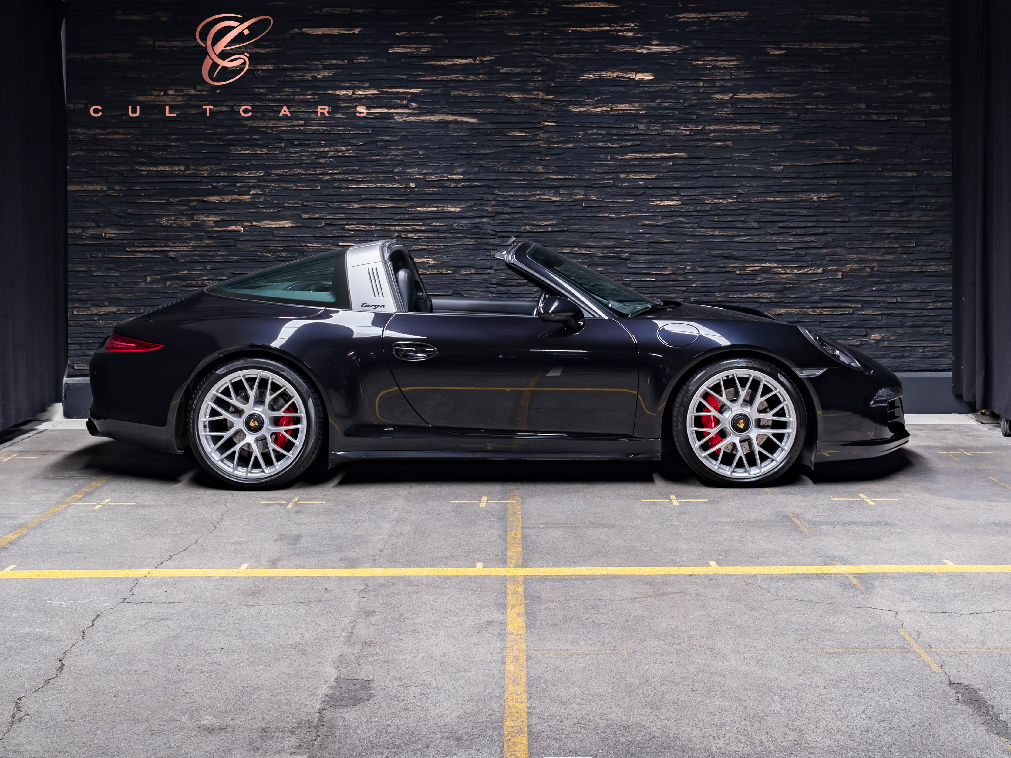 PORSCHE 911 Targa 4 GTS PDK