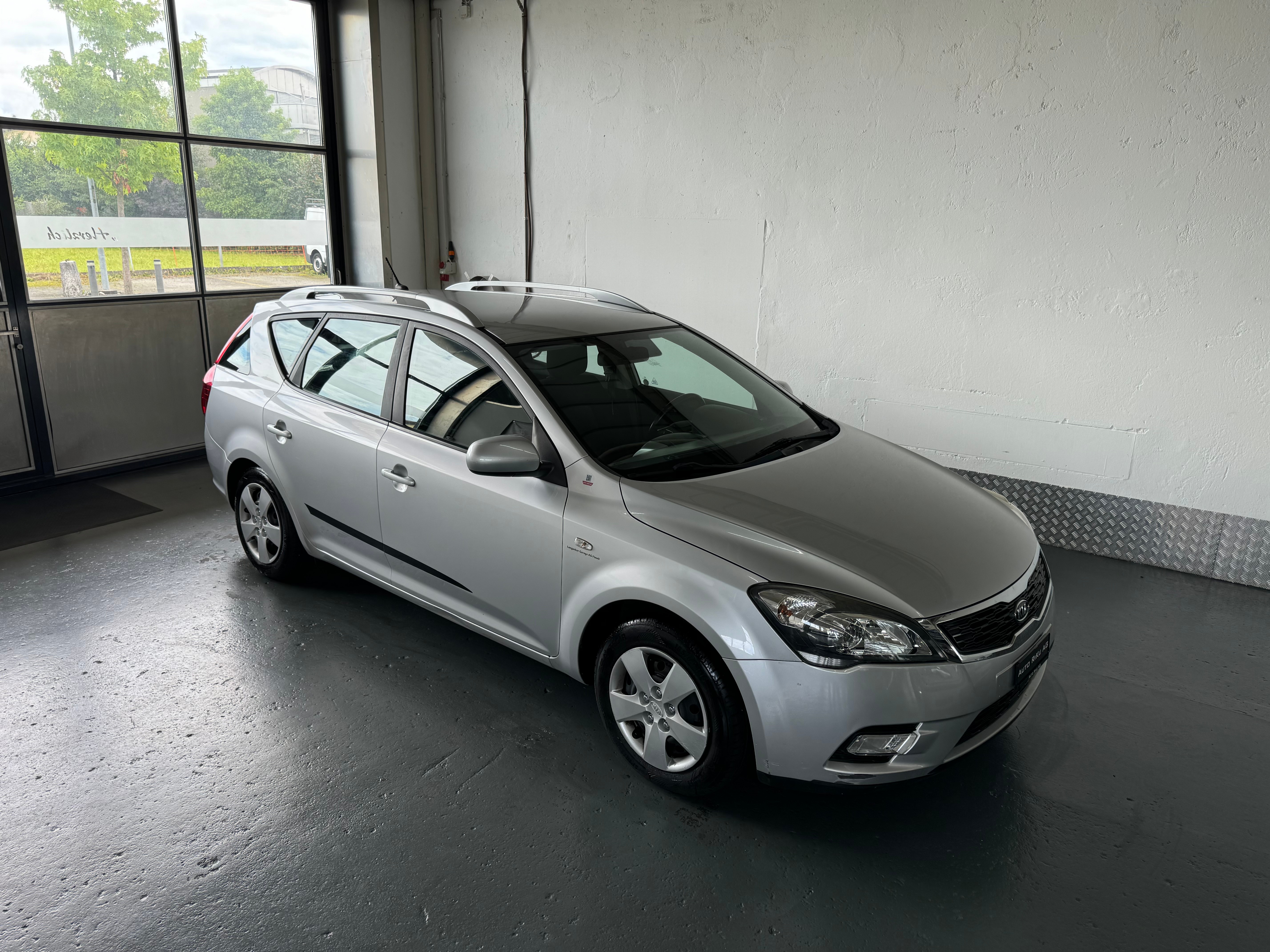 KIA Ceed Sporty Wagon 1.4 16V _seven