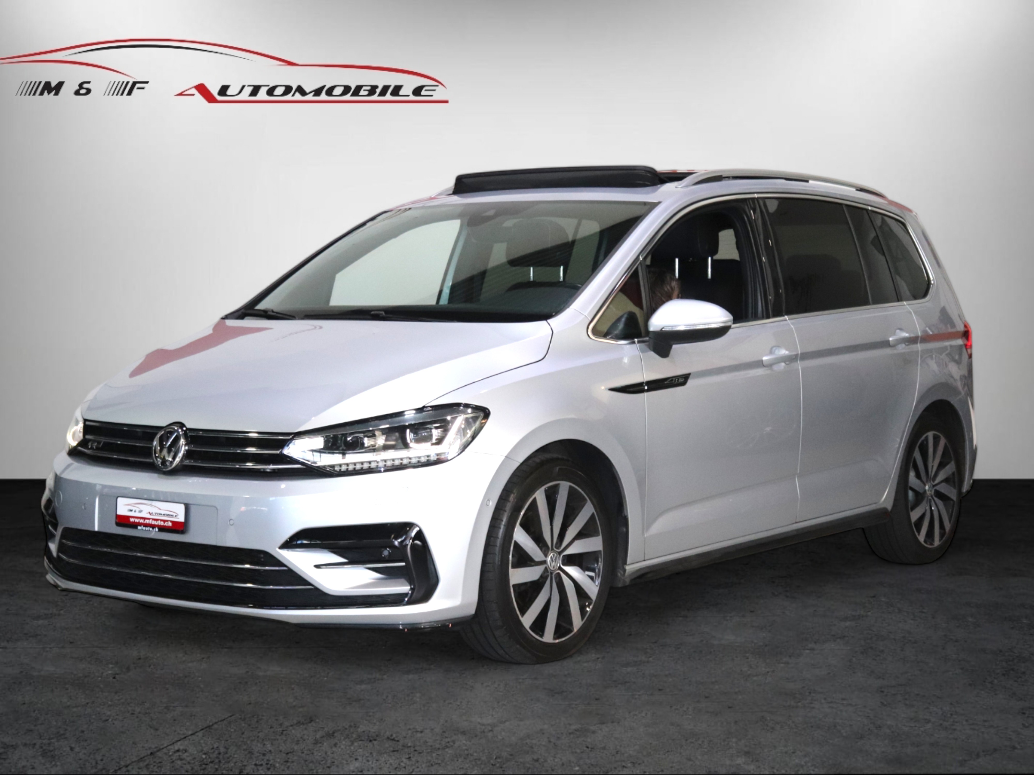 VW Touran 2.0 TDI SCR Highline DSG