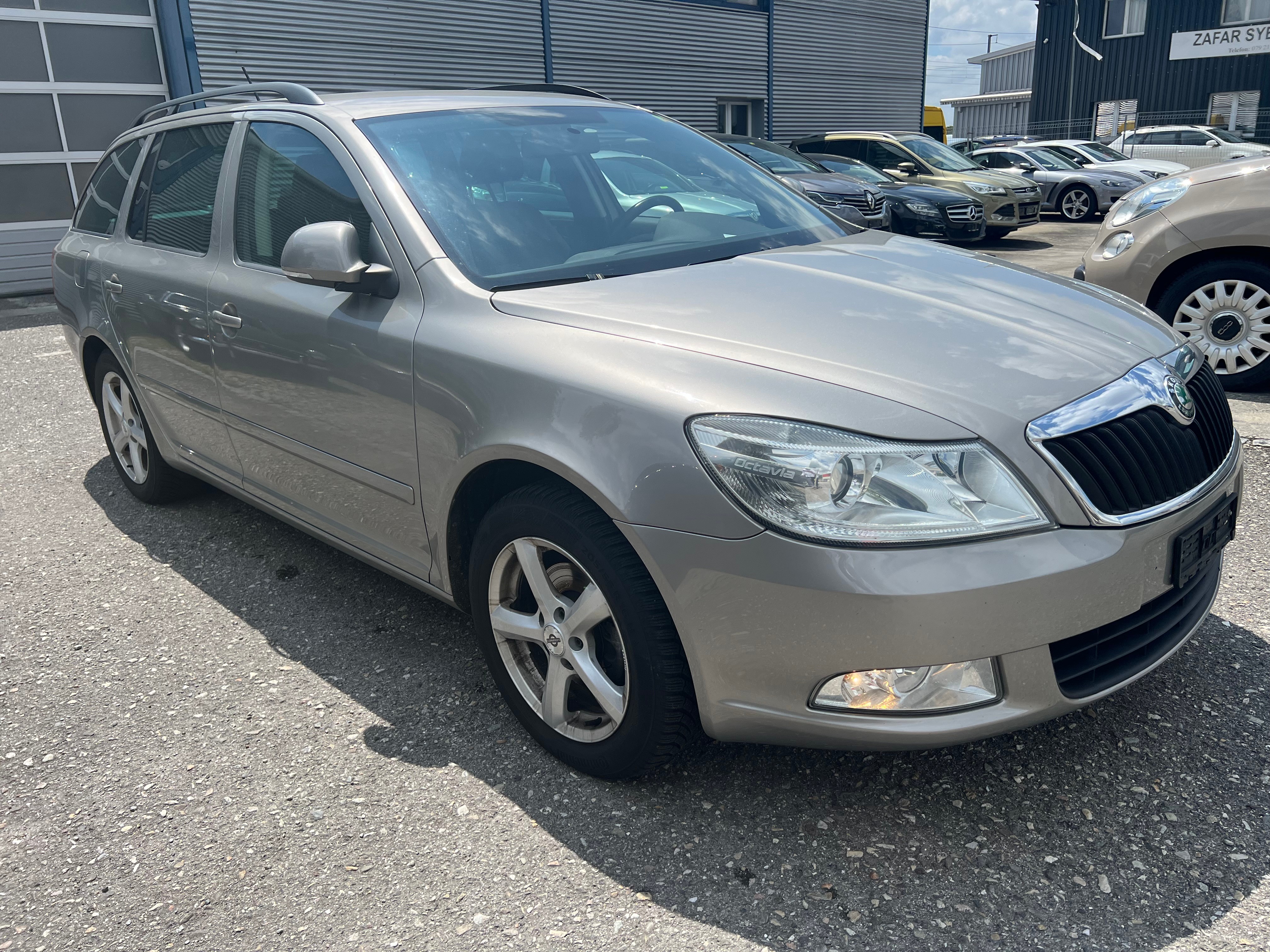 SKODA Octavia Combi 2.0 TDI Ambition 4x4