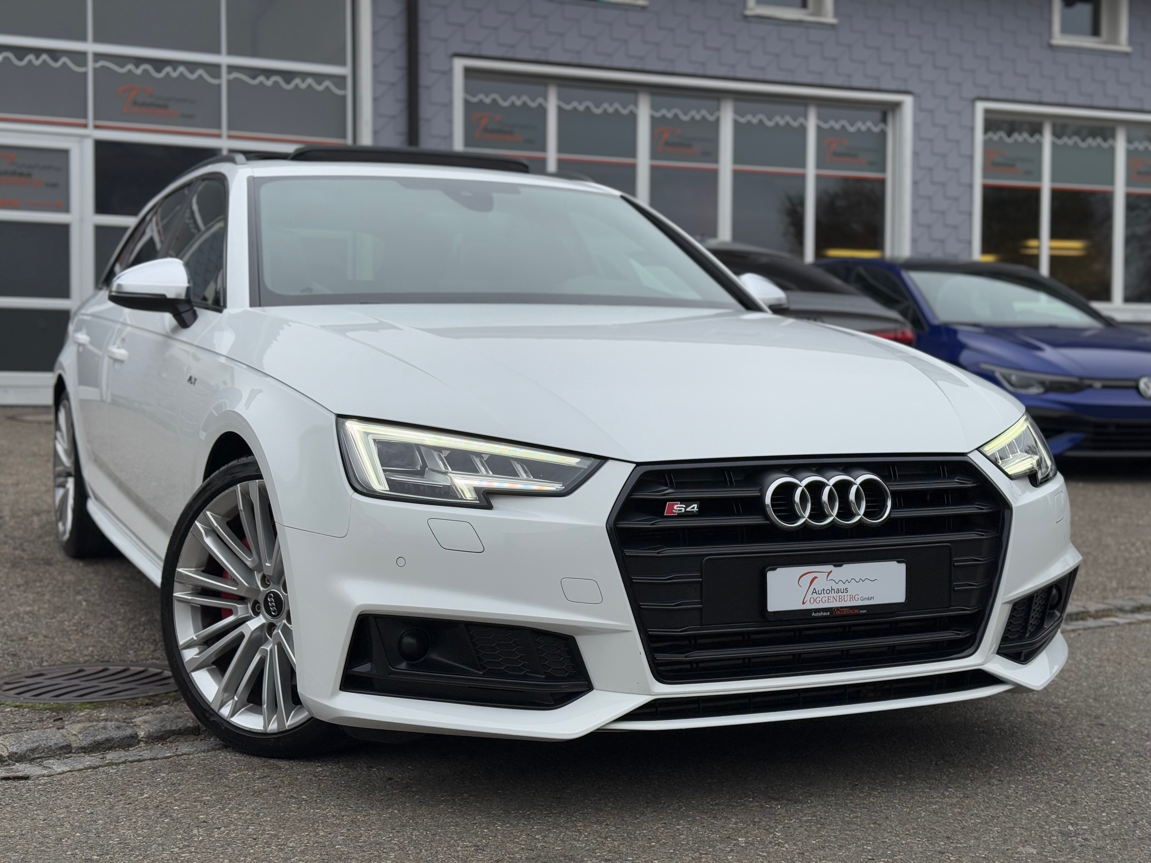 AUDI S4 Avant 3.0 TFSI quattro tiptronic