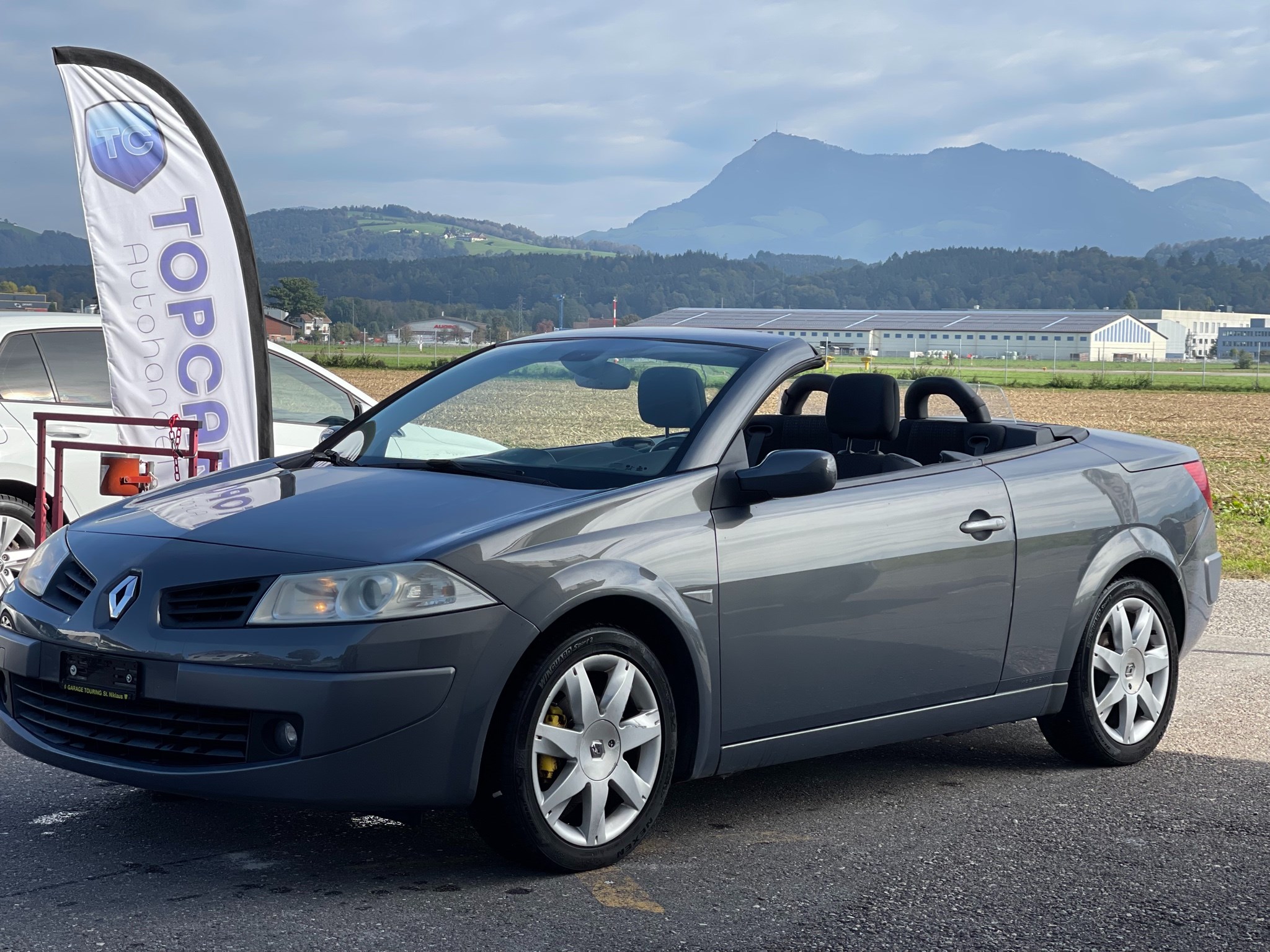 RENAULT Mégane C-C 2.0 16V Dynamique Confort