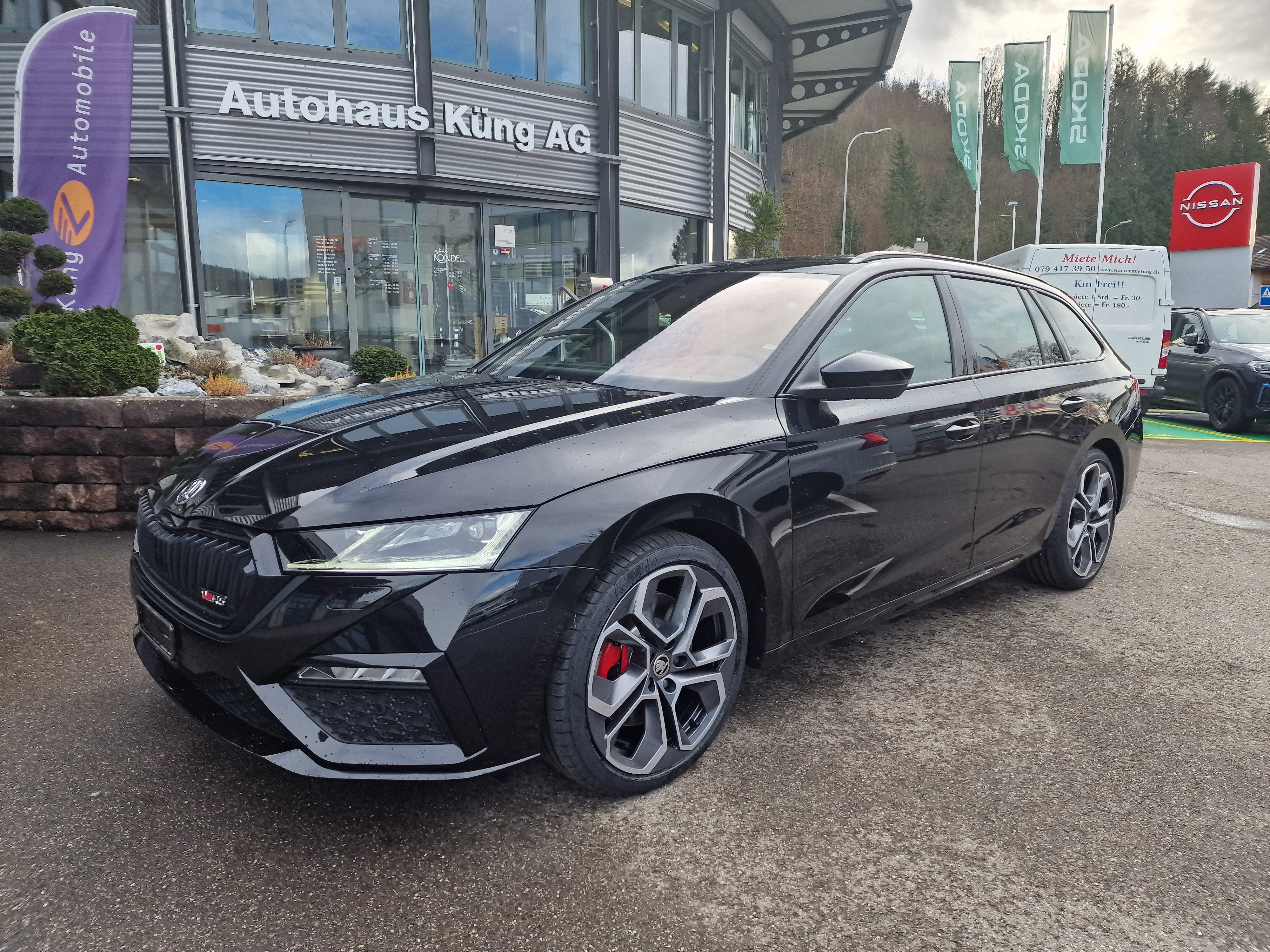 SKODA Octavia Combi 2.0 TSI DSG RS