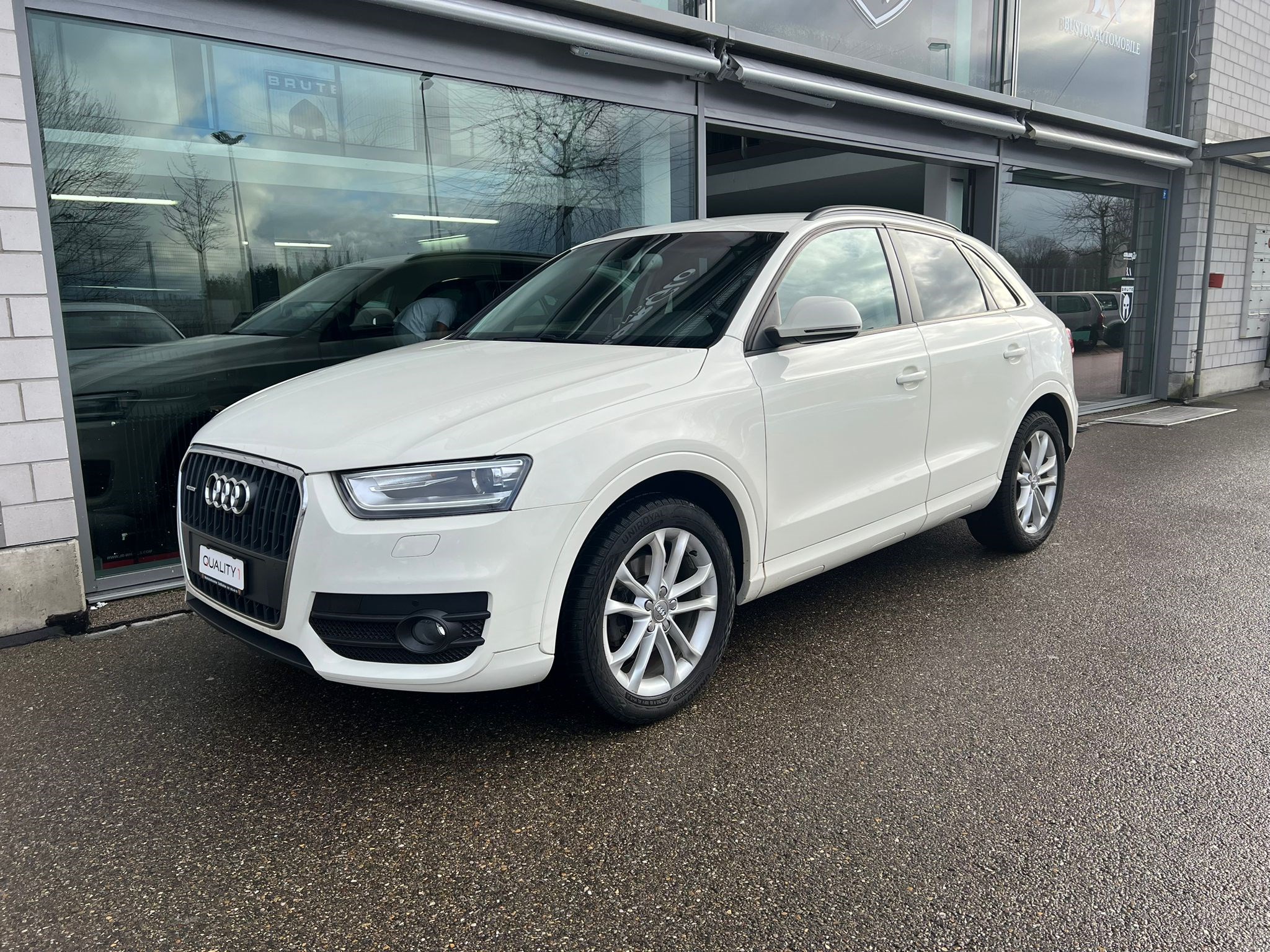 AUDI Q3 2.0 TDI quattro S-tronic