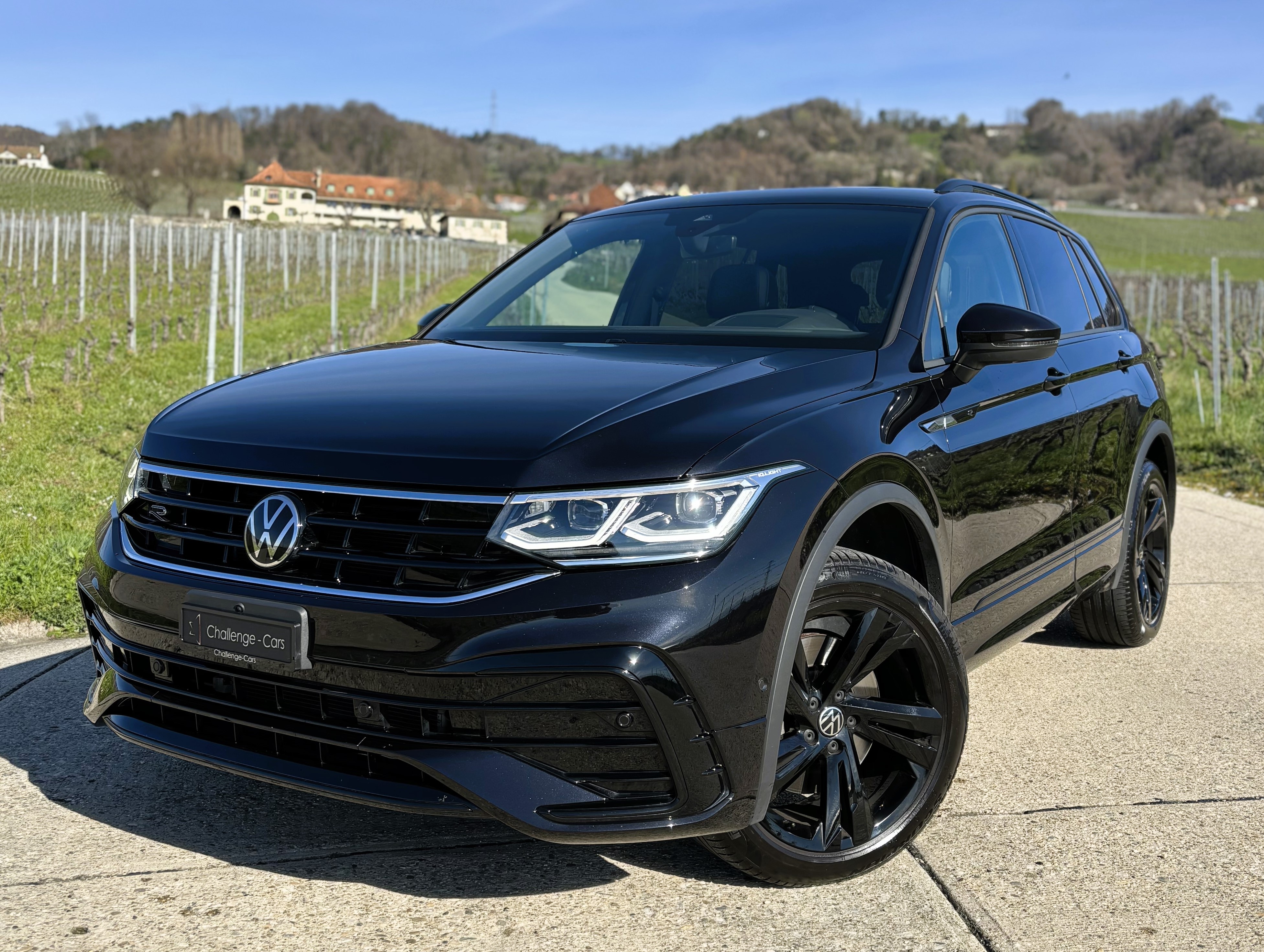 VW Tiguan 2.0TSI R-Line 4Motion DSG