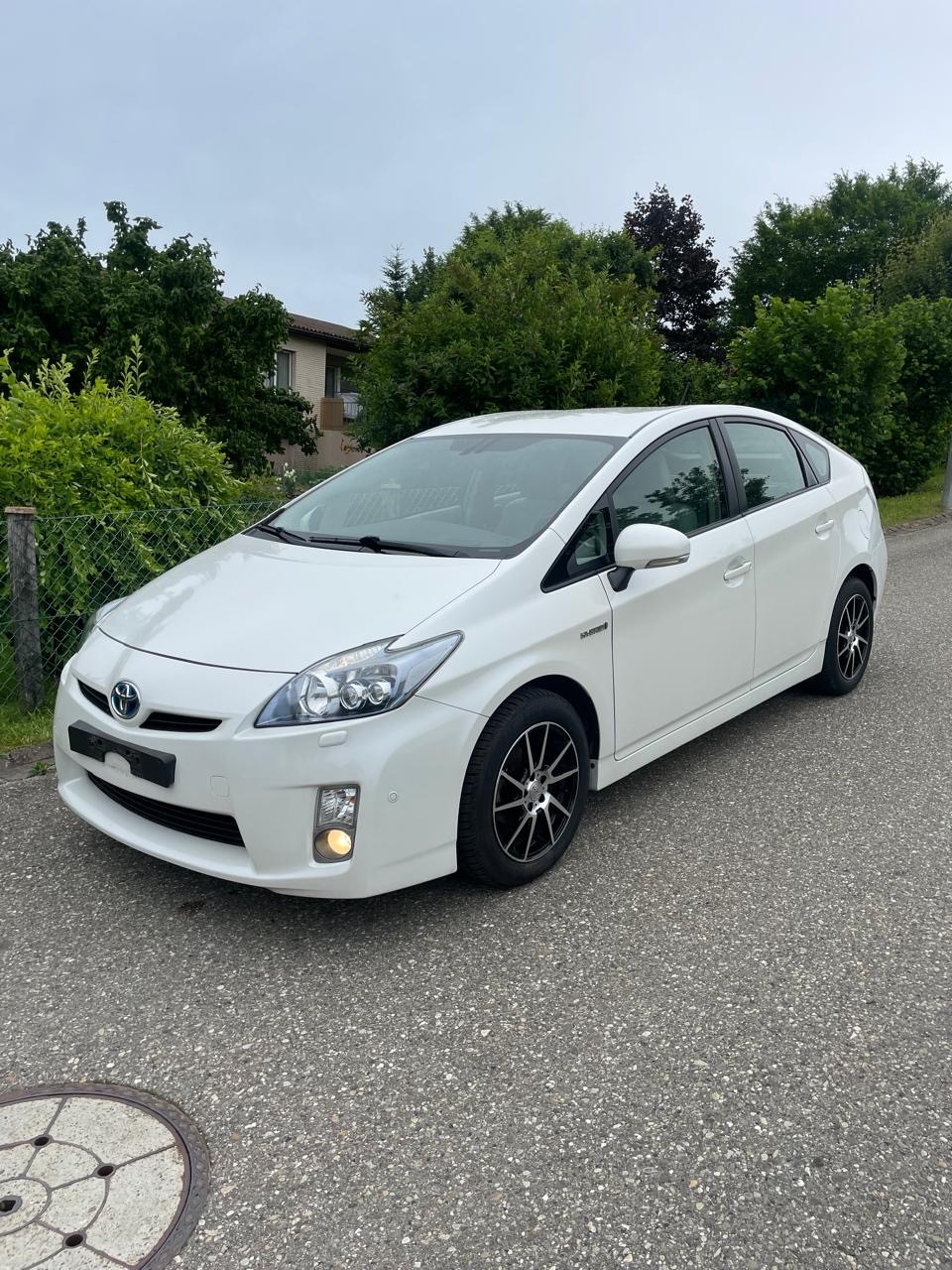 TOYOTA Prius 1.8 16V HSD Sol Premium