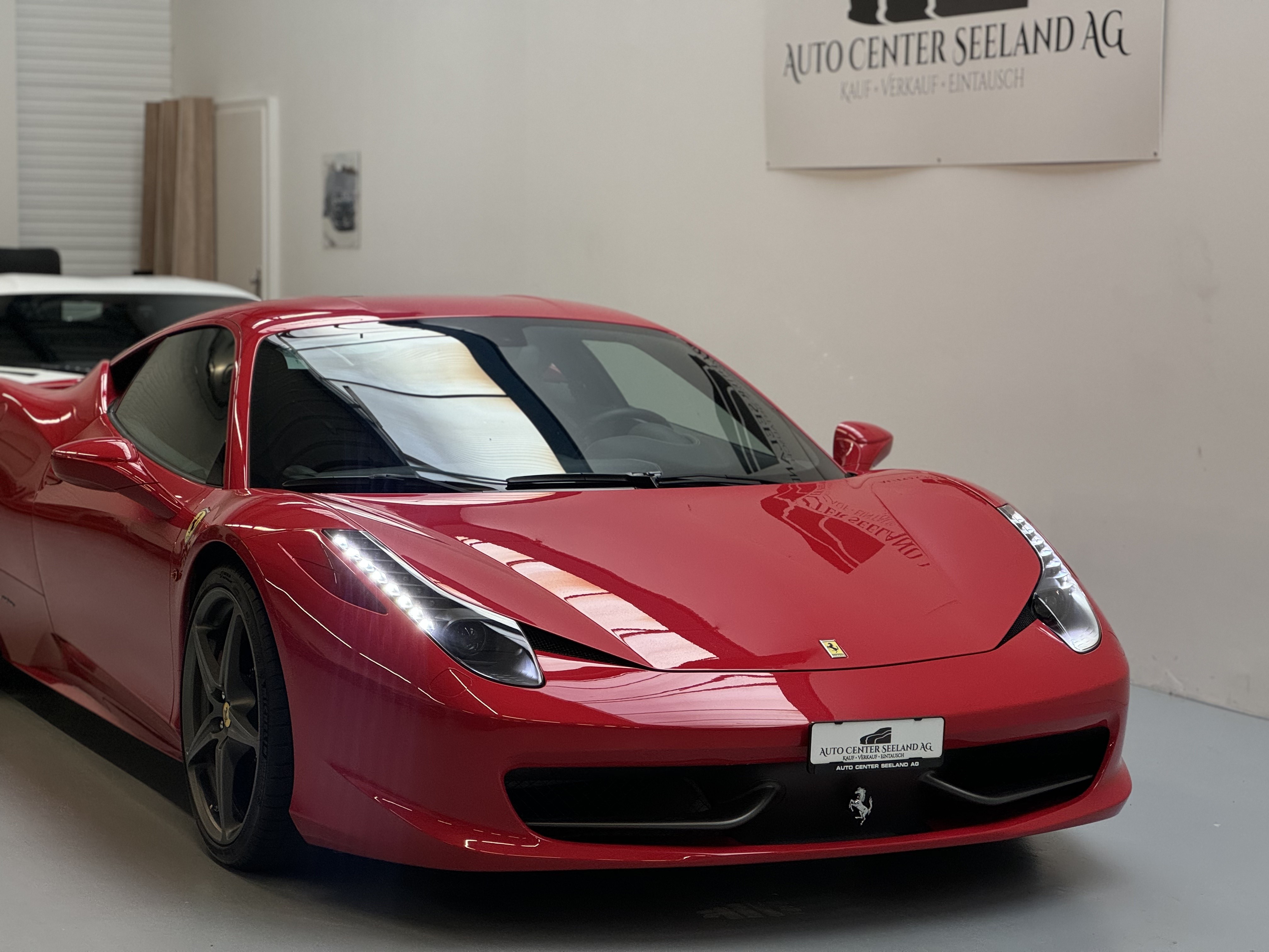 FERRARI 458 Italia 4.5 V8