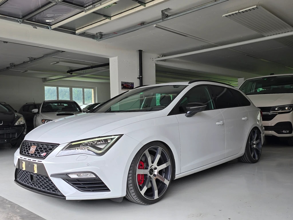 SEAT Leon ST 2.0 TSI Cupra 300 4 Drive DSG