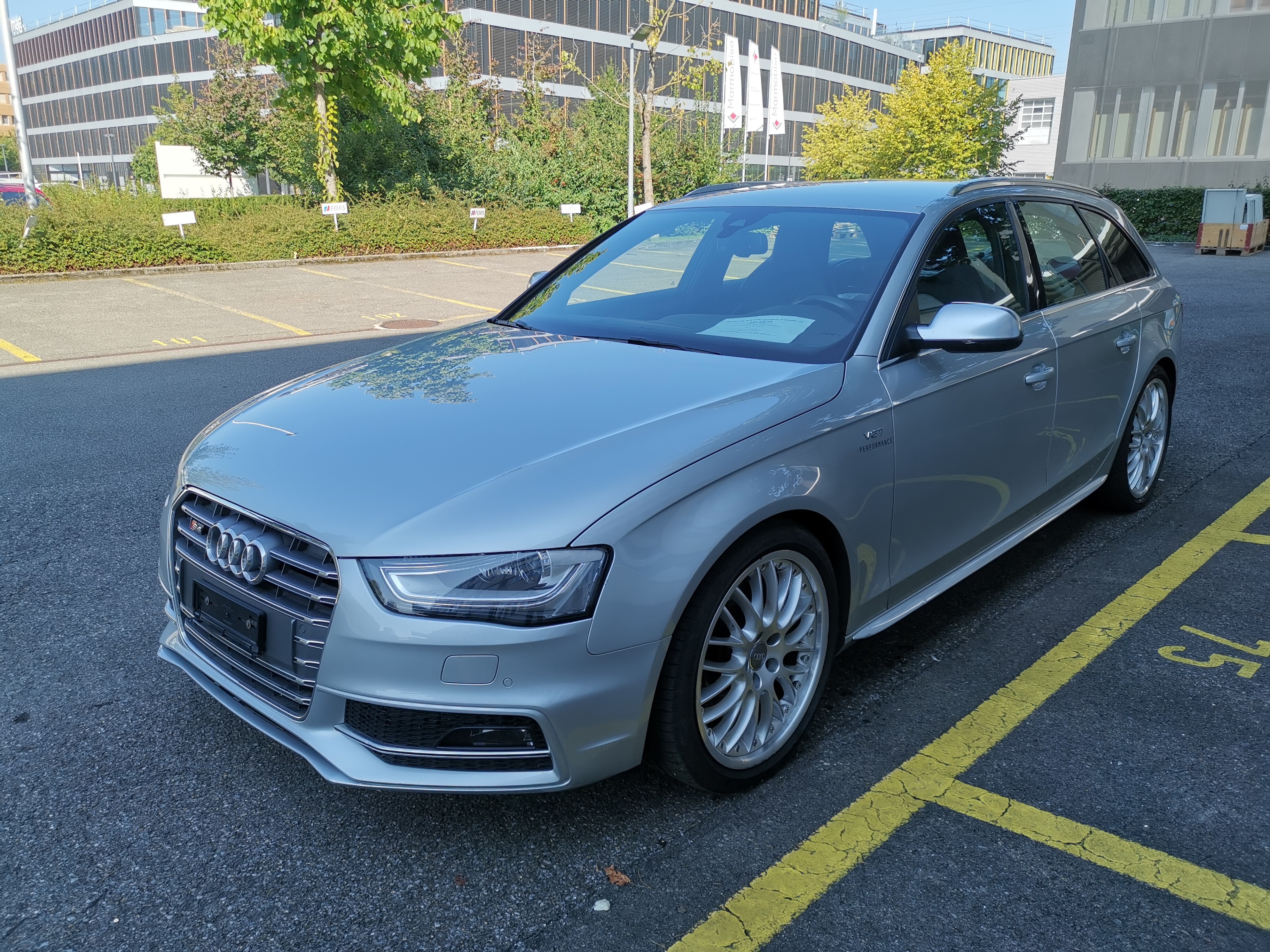 AUDI S4 Avant 3.0 TFSI quattro S-tronic // ABT 400 PS