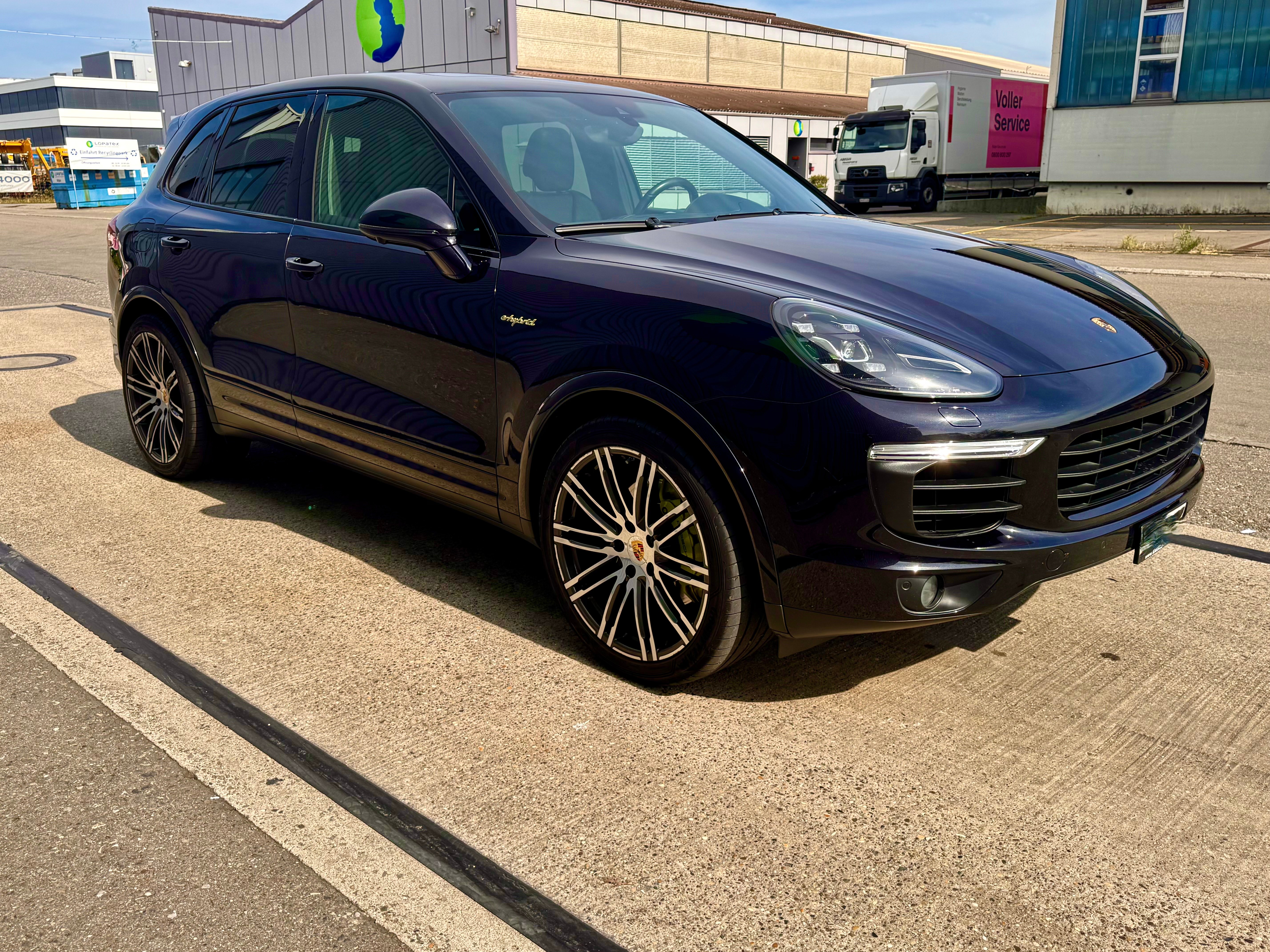 PORSCHE Cayenne S E-Hybrid