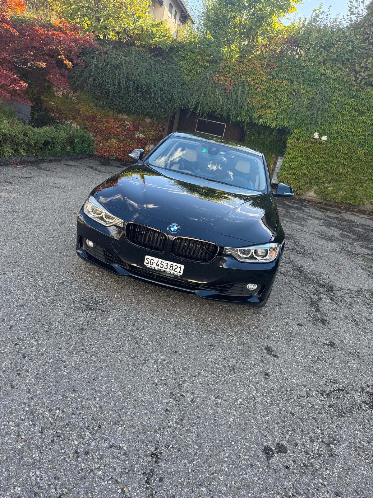 BMW 320i xDrive Modern Line Steptronic