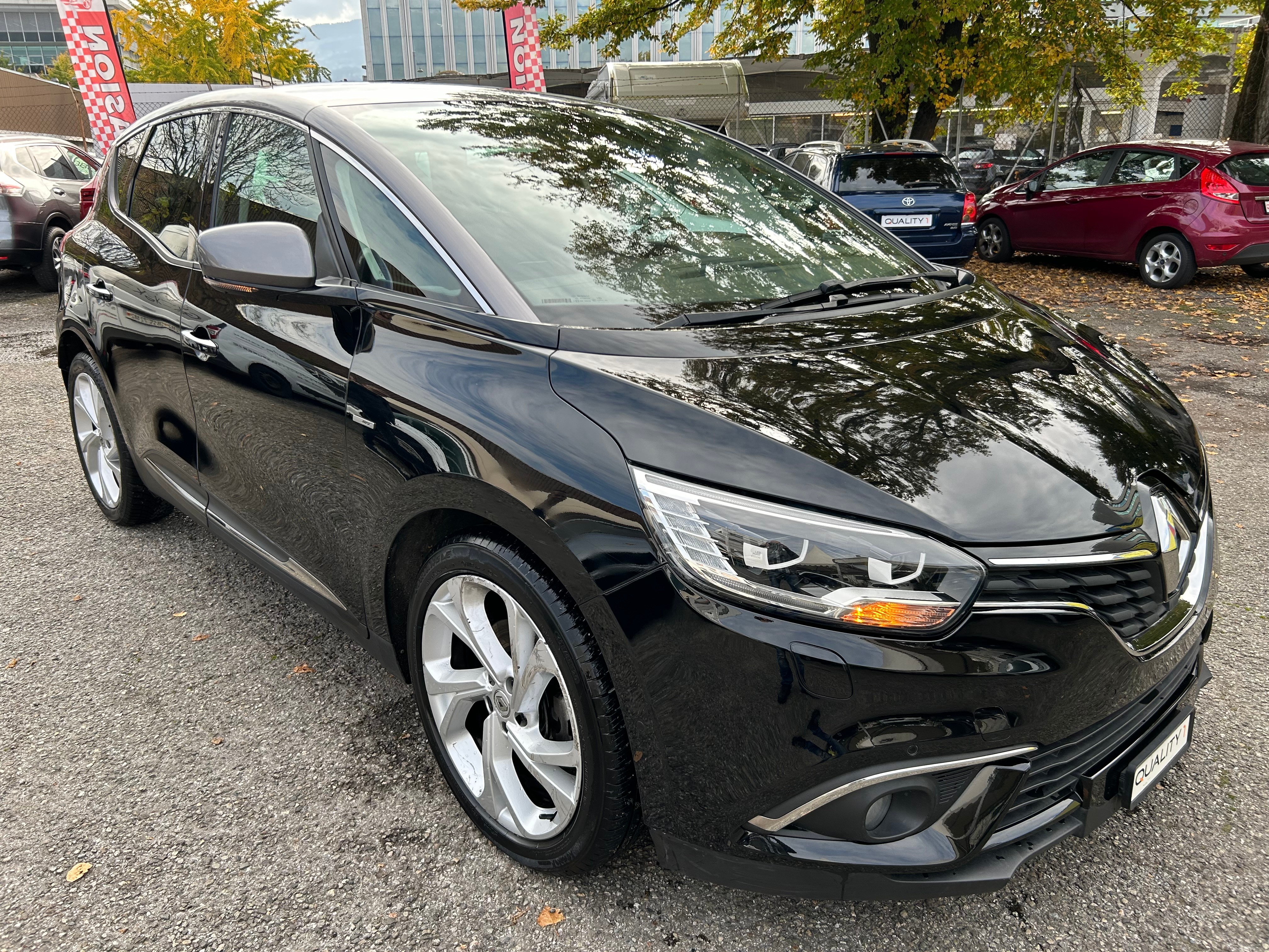 RENAULT Scénic 1.2 16V Turbo Bose