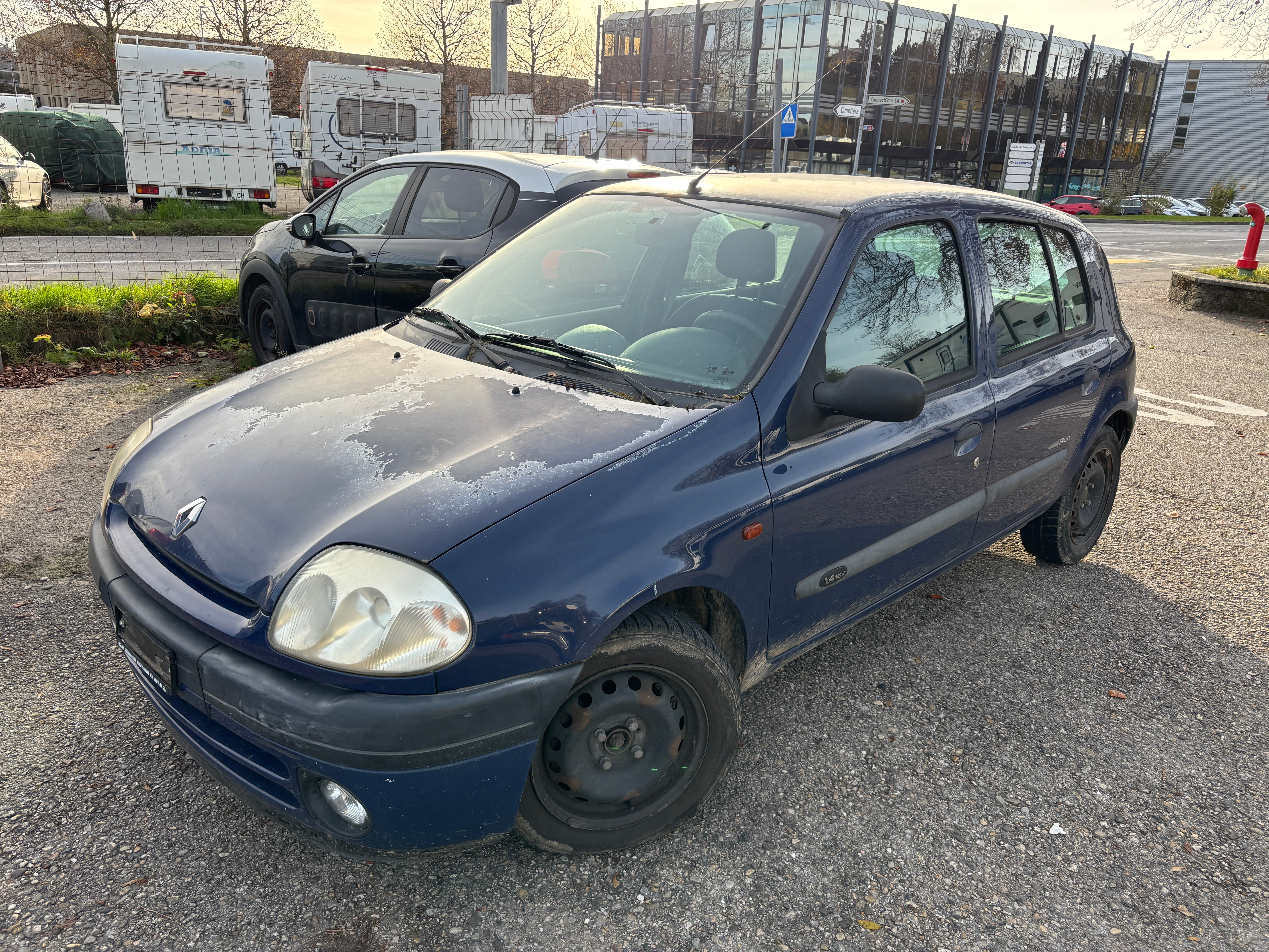 RENAULT Clio 1.4-16 RT