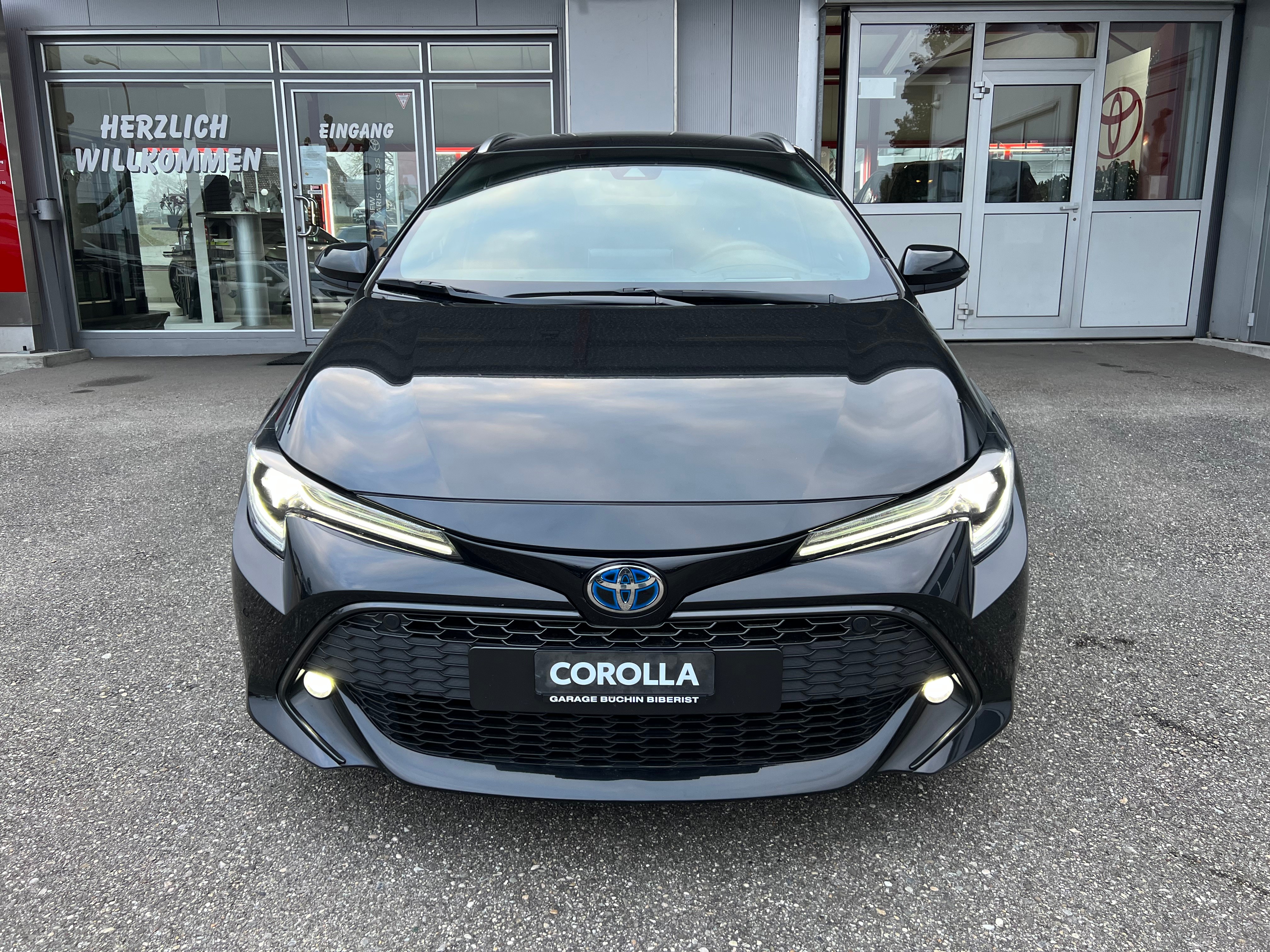 TOYOTA Corolla Touring Sports 1.8 HSD Trend e-CVT