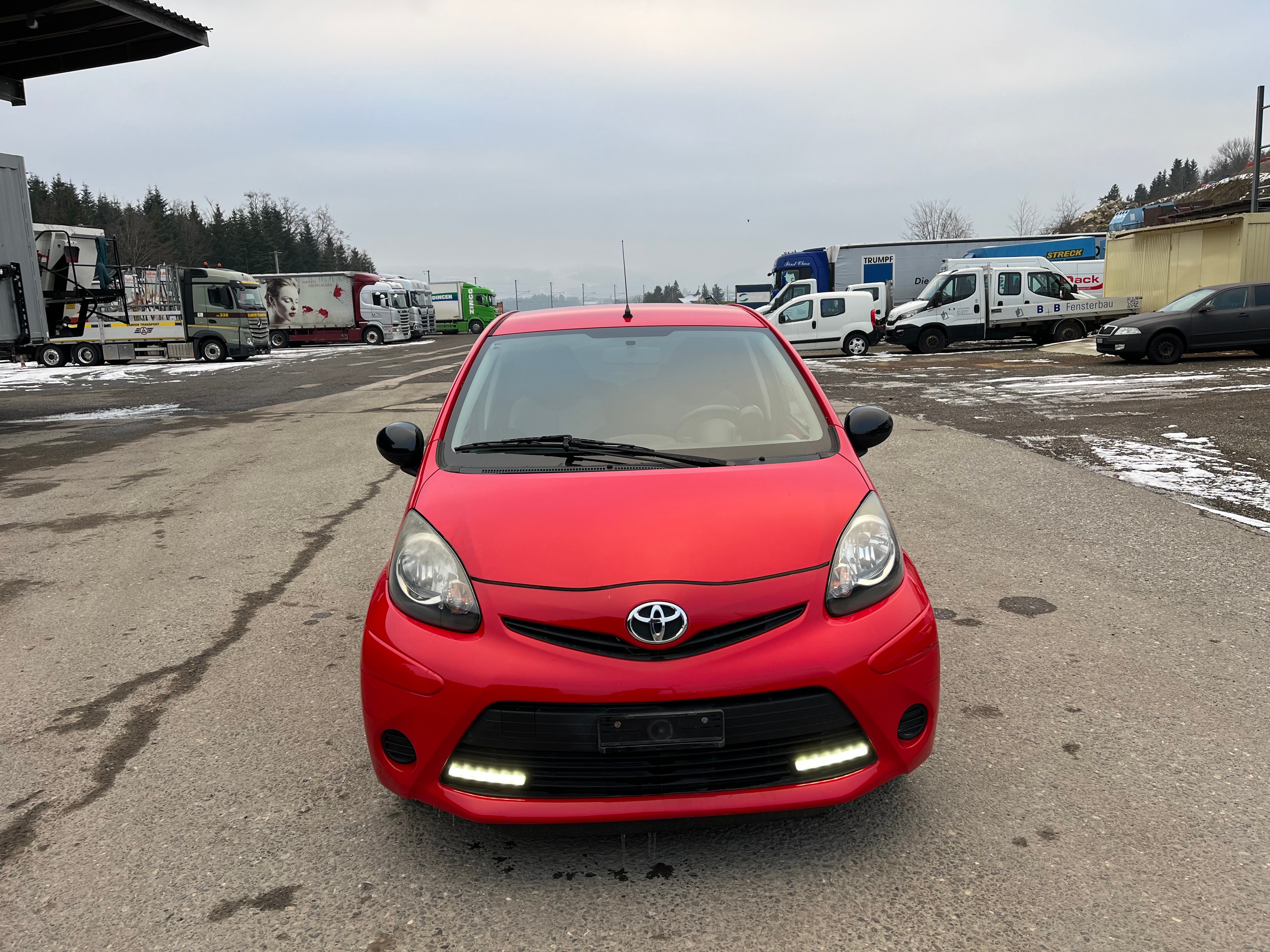 TOYOTA Aygo 1.0 VVT-i Luna