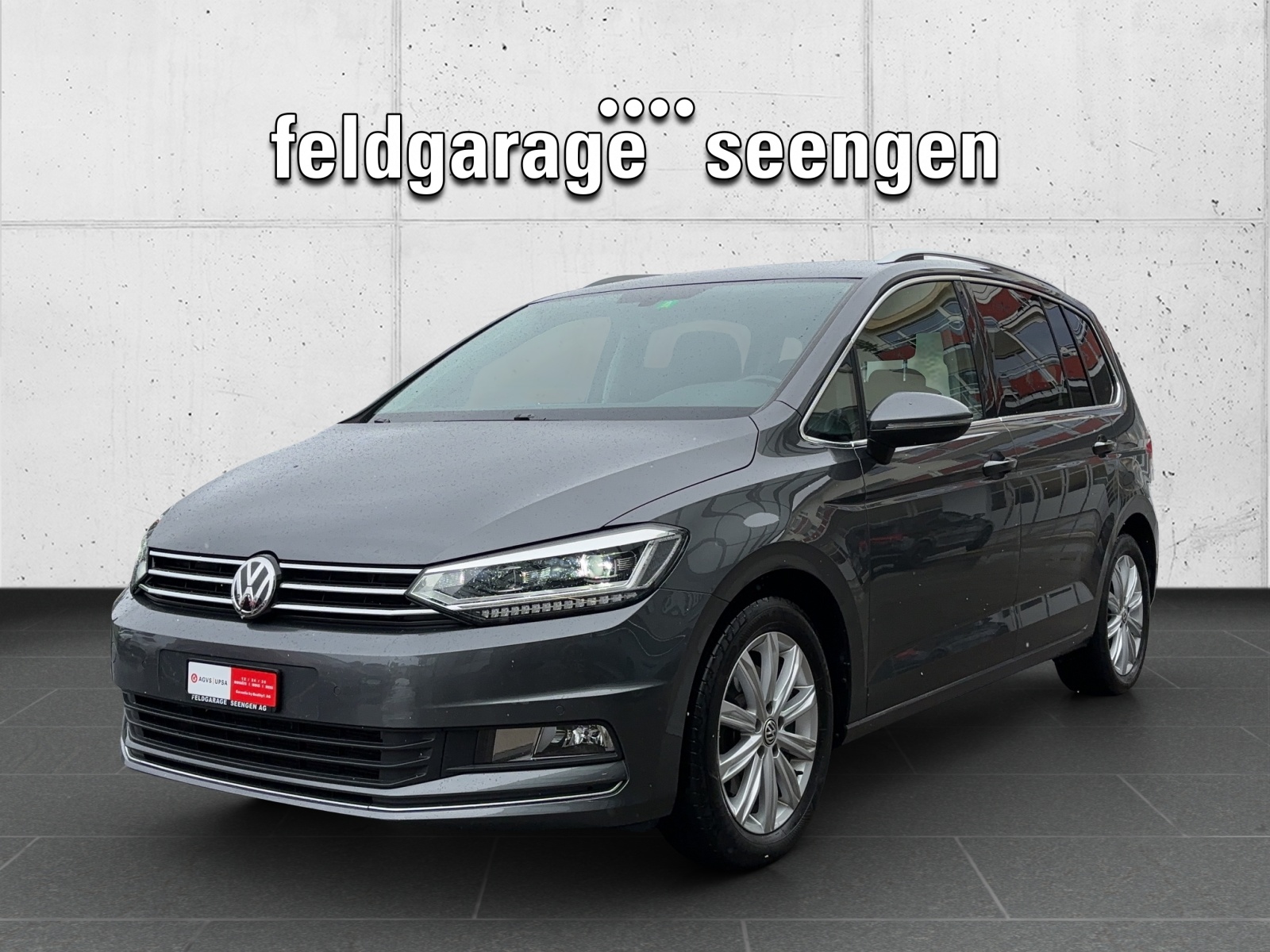 VW Touran 2.0 TDI BlueMotion Technology Highline DSG mit 7 Sitzen & LED-Scheinwerfer