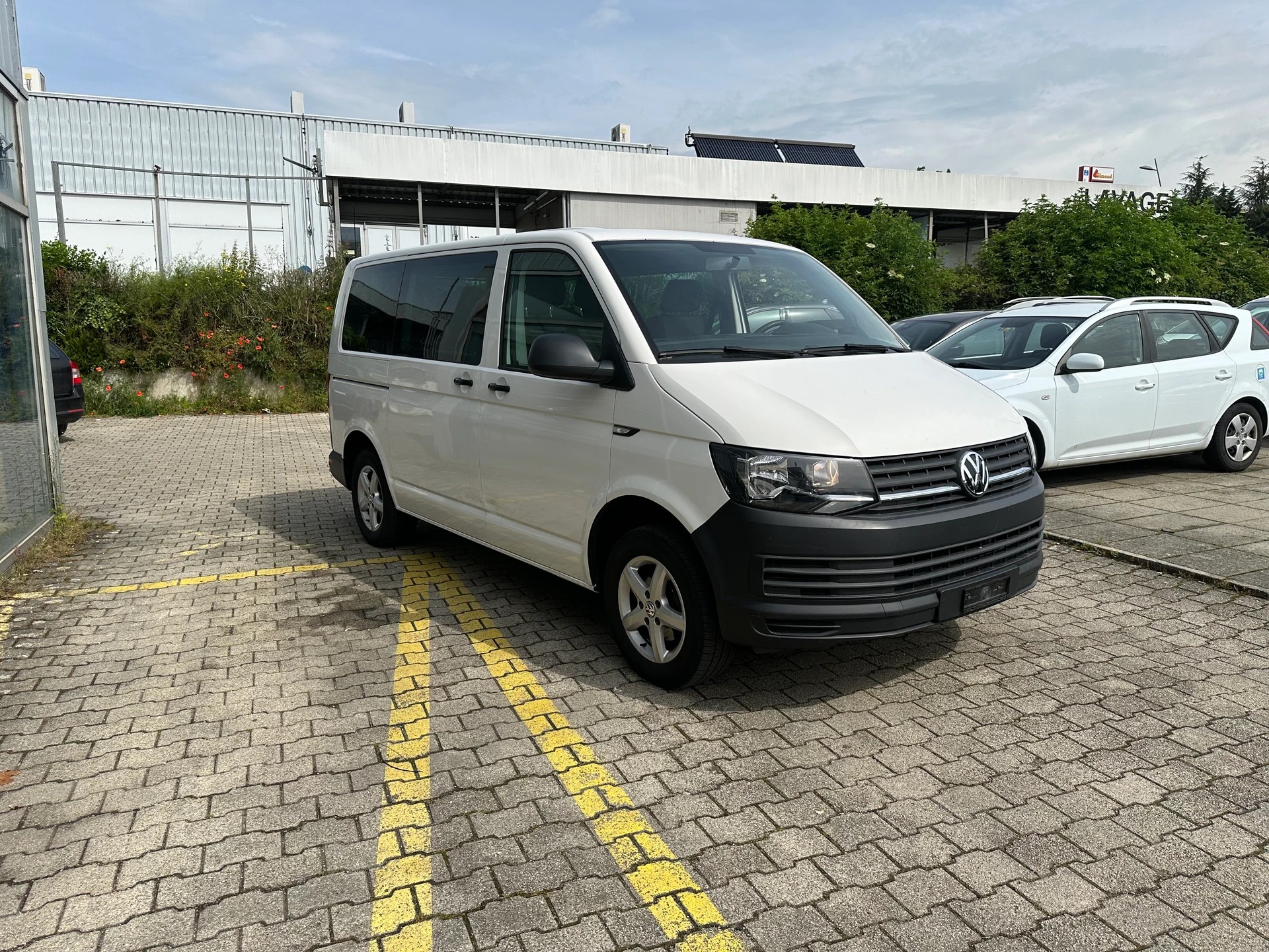 VW T6 2.0 TDI Entry