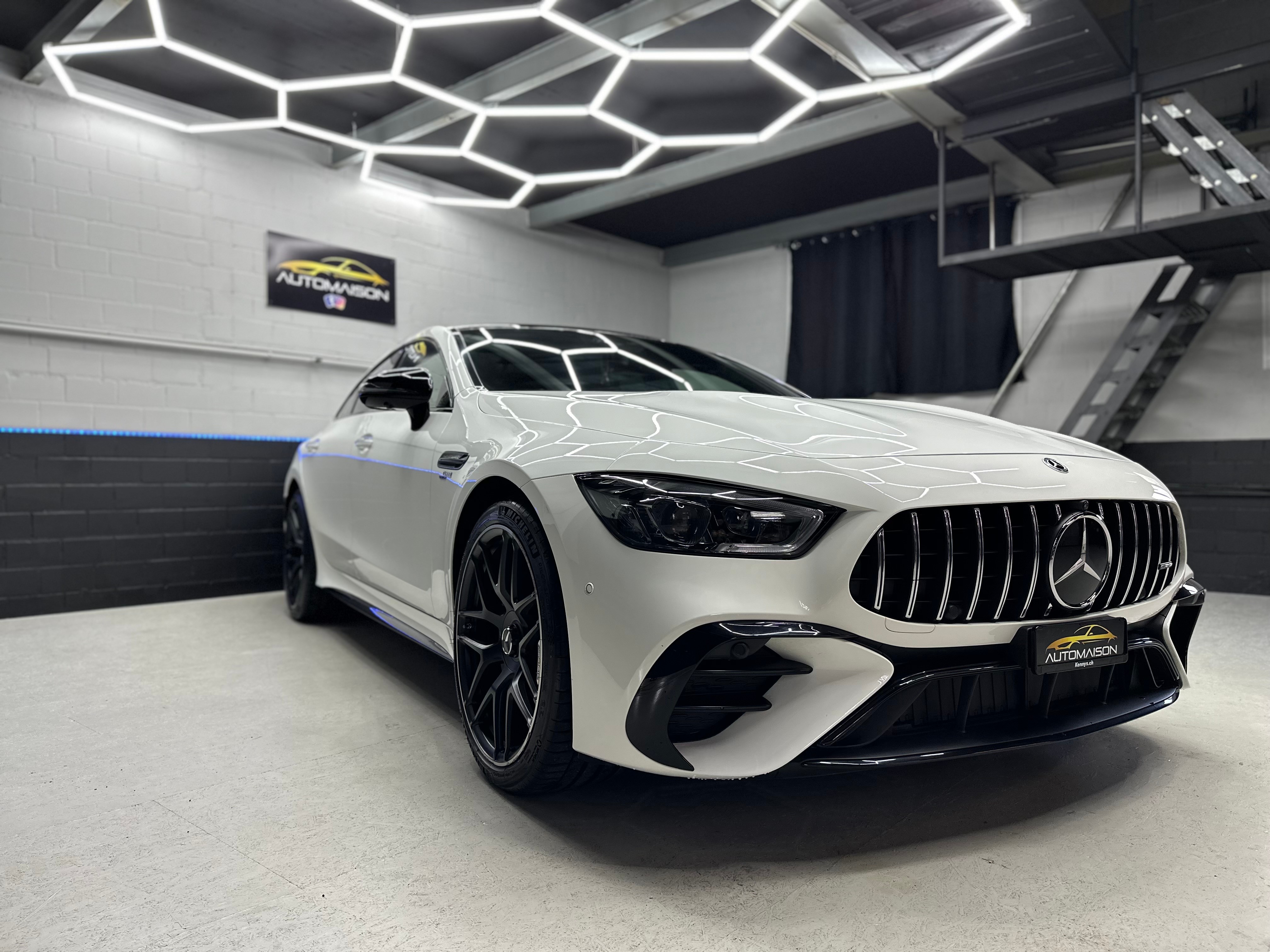 MERCEDES-BENZ AMG GT 4 53 4Matic+ AMG Sondermodell Speedshift MCT