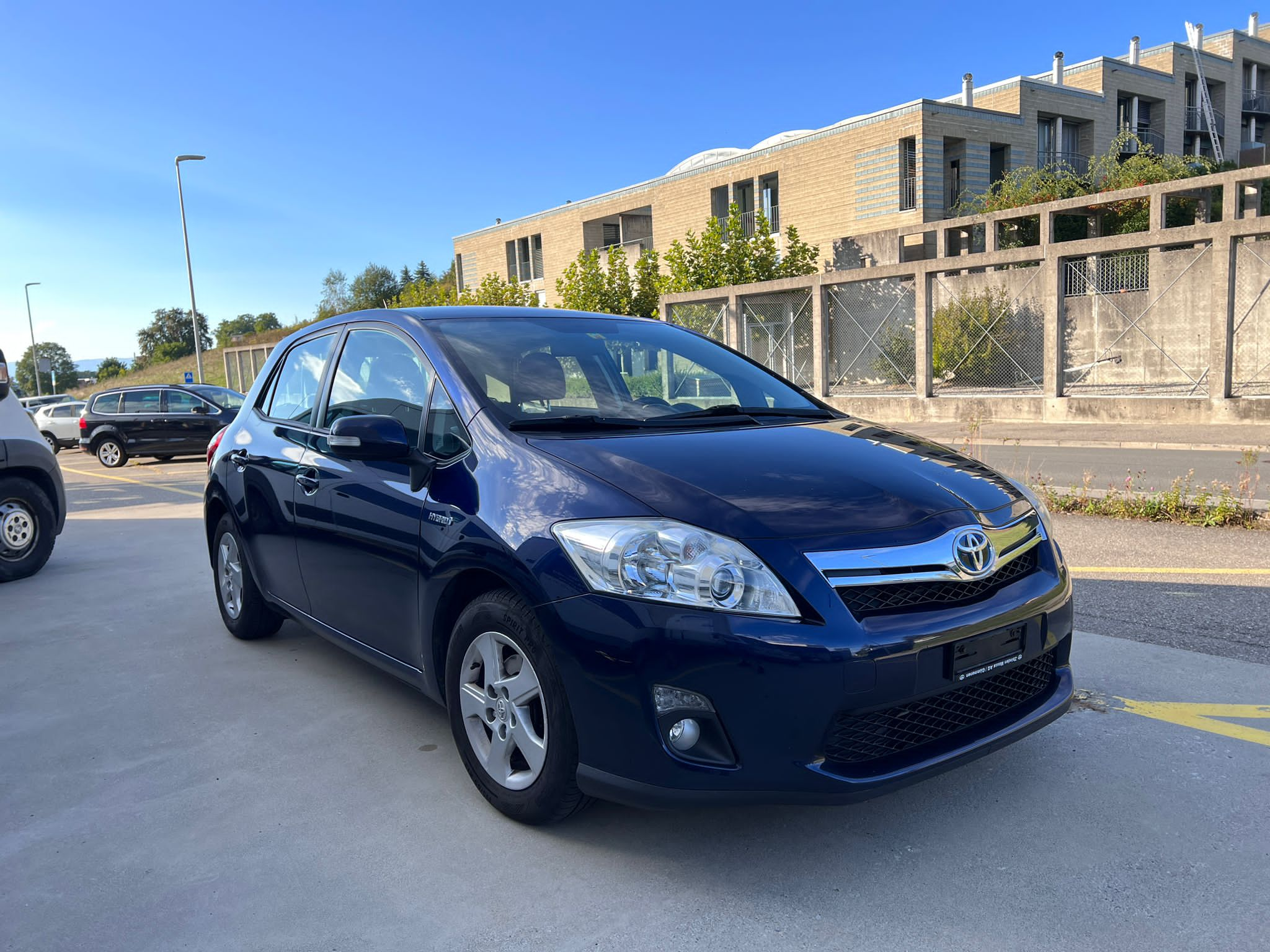 TOYOTA Auris 1.8 16V HSD Linea Luna