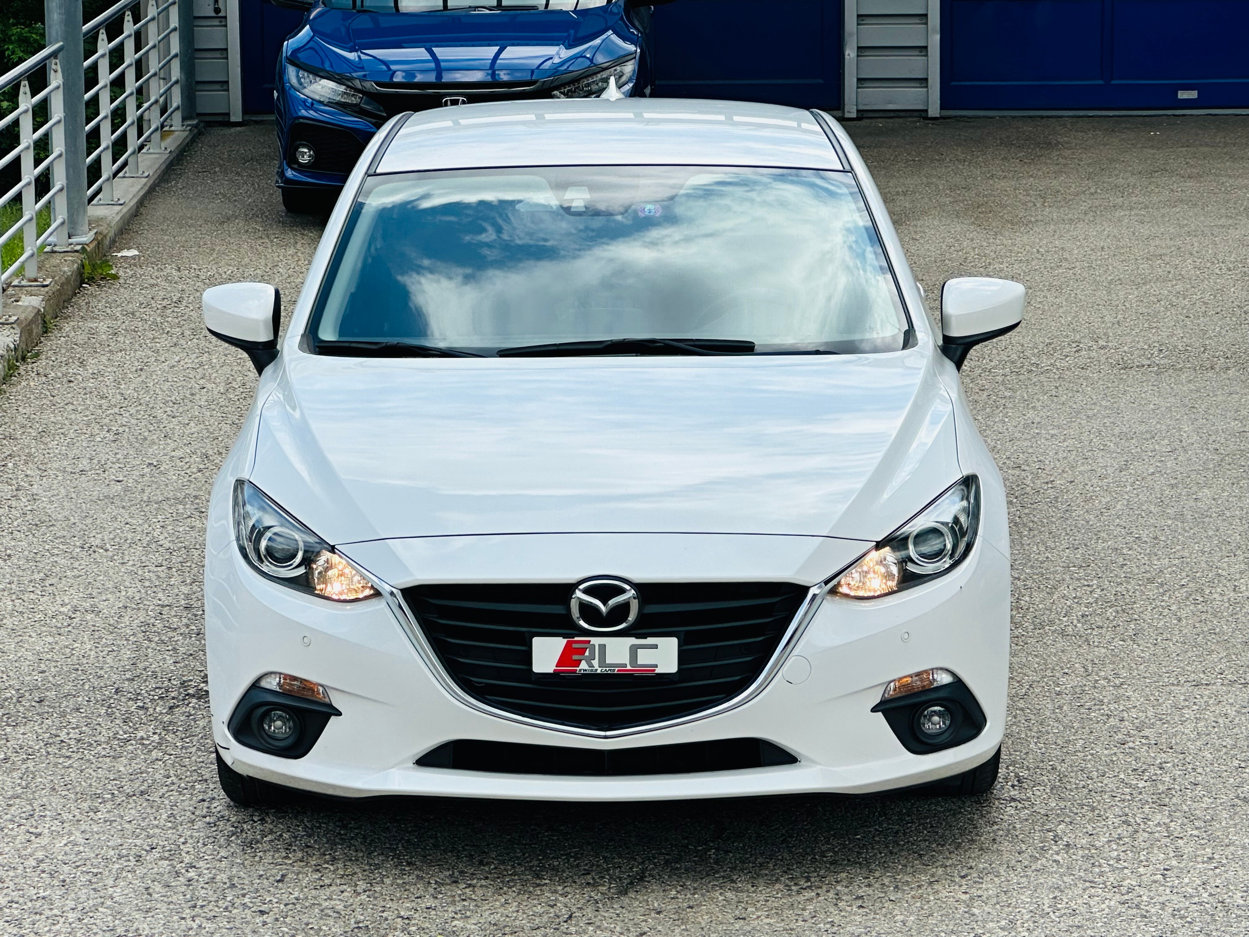 MAZDA 3 SKYACTIV-G 120 Ambition Plus