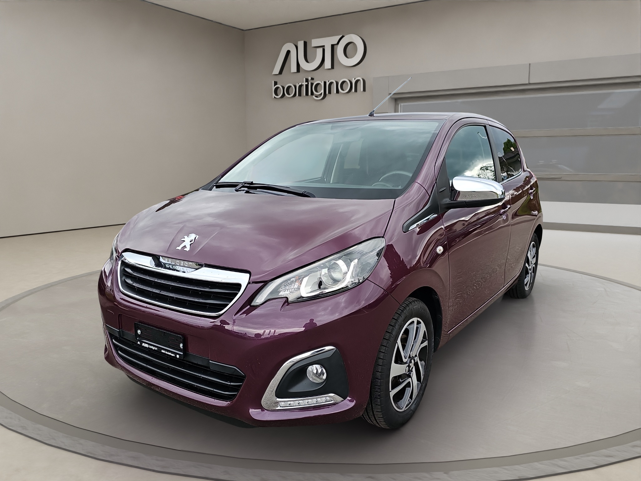 PEUGEOT 108 1.0 VTi Allure