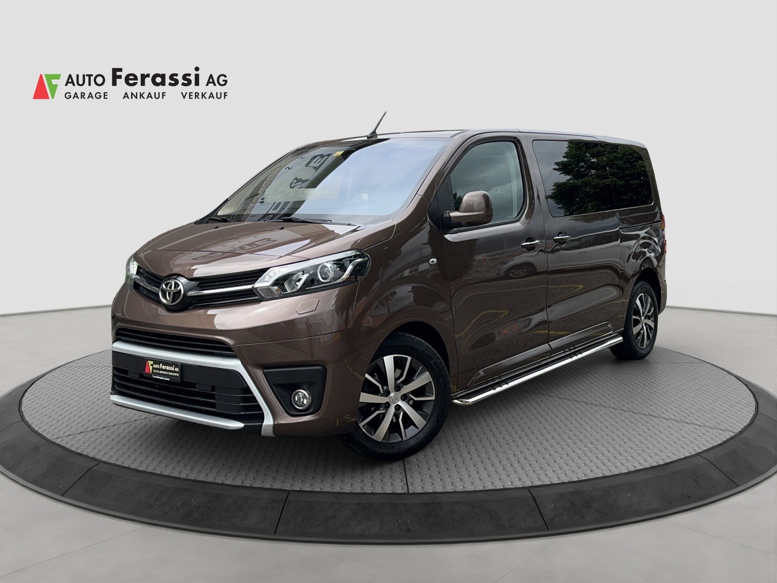 TOYOTA Proace Verso 2.0 D-4D VIP Medium Automatic