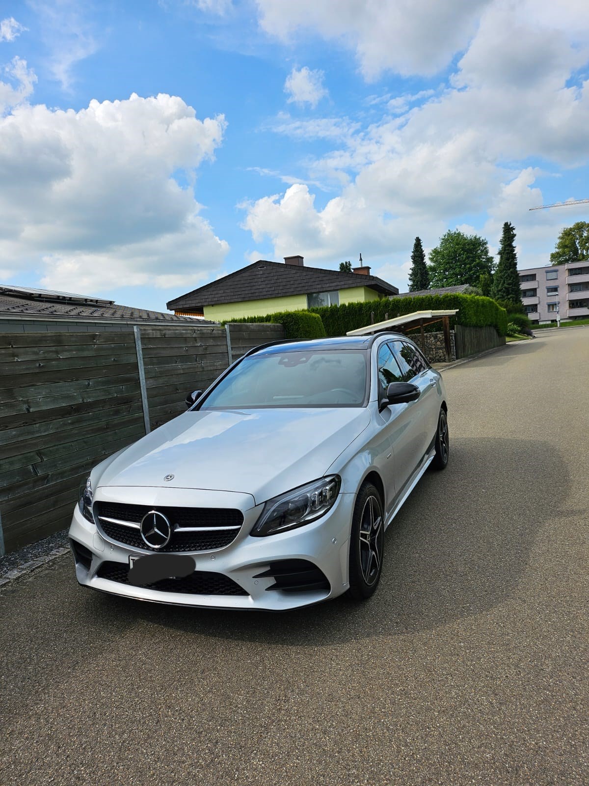 MERCEDES-BENZ C 220 d Swiss Star AMG Line 4M 9G-Tronic