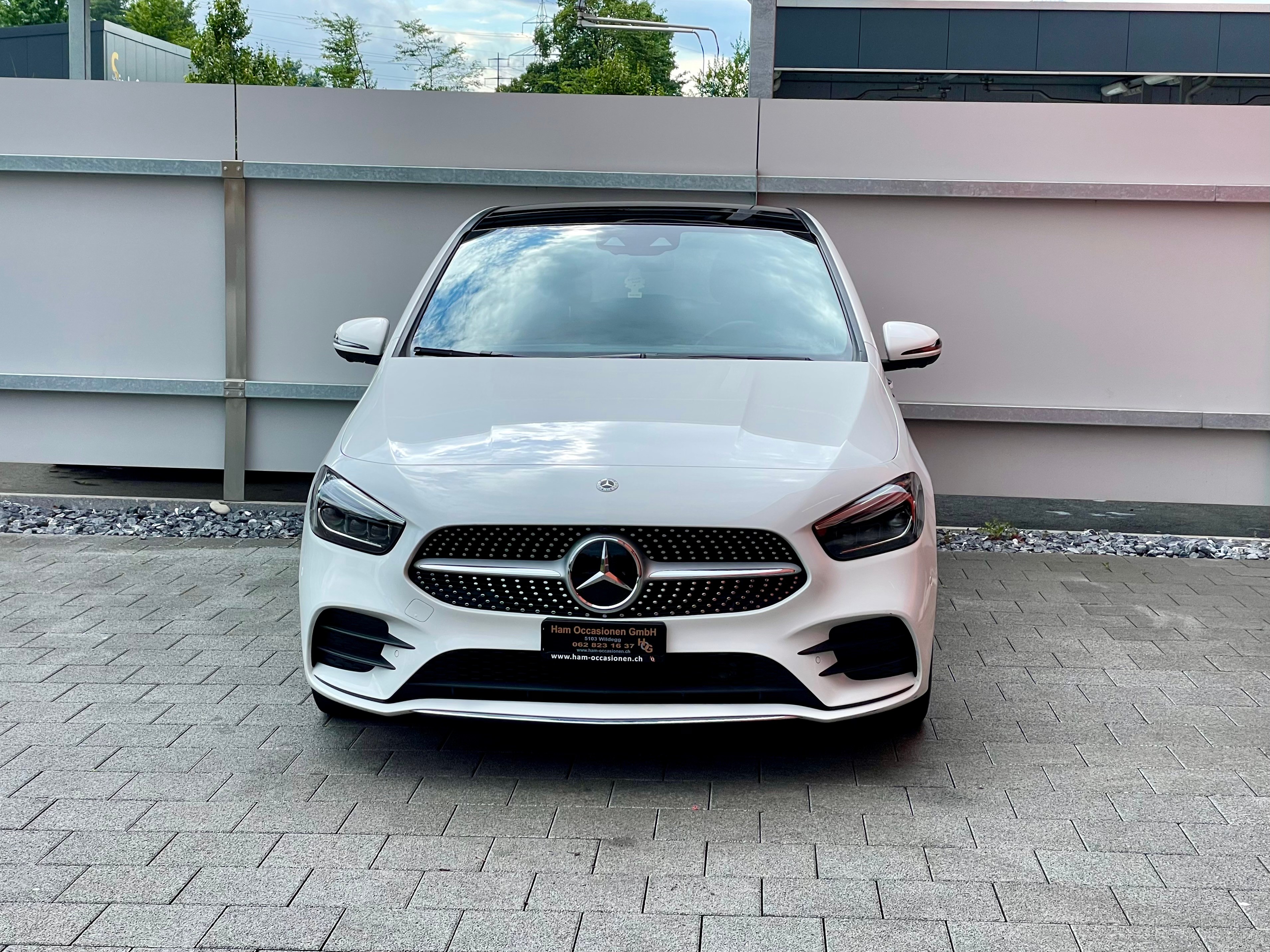 MERCEDES-BENZ B 250 4Matic AMG Line