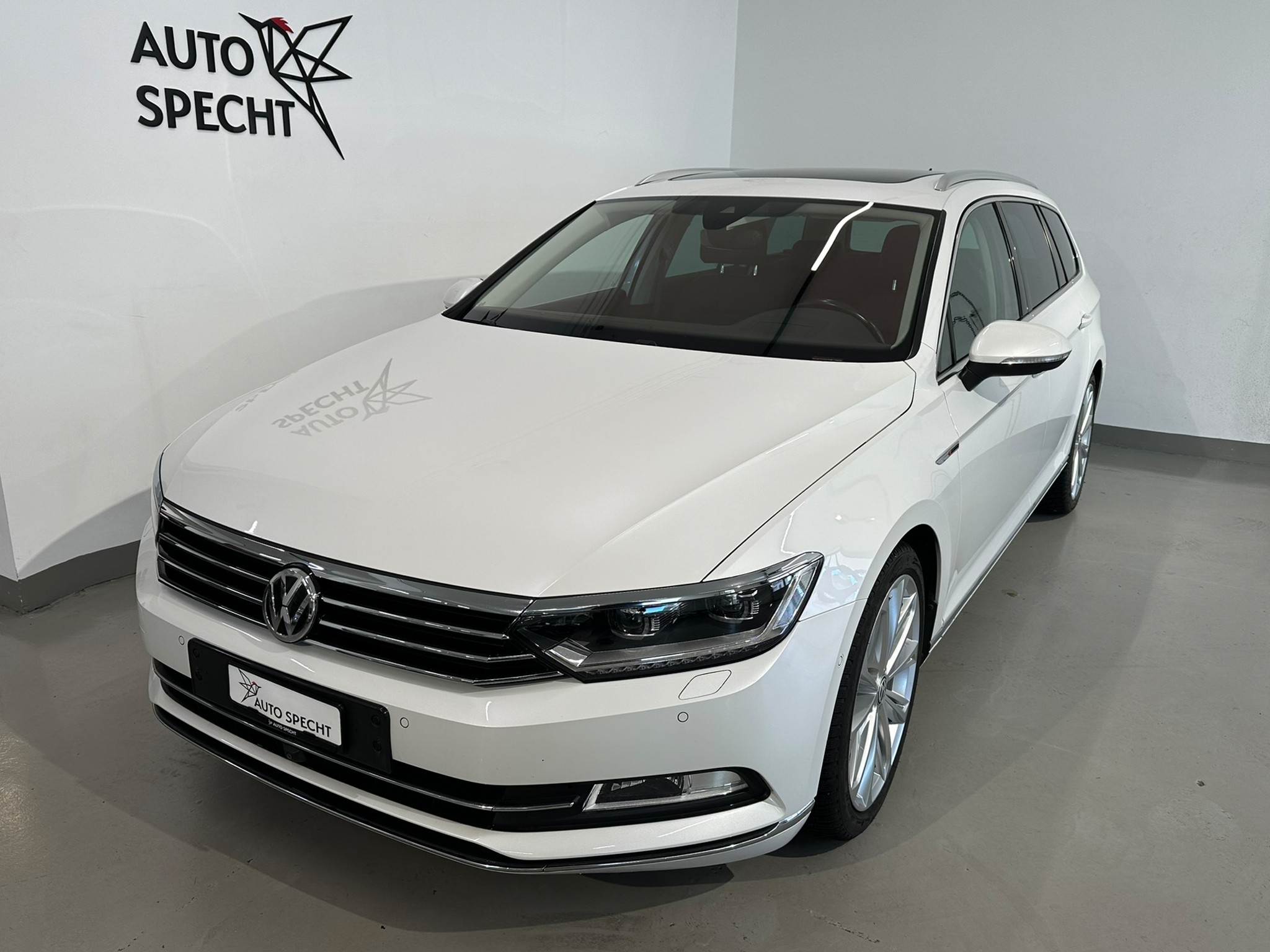 VW Passat Variant 2.0 TDI BMT Sport DSG 4Motion