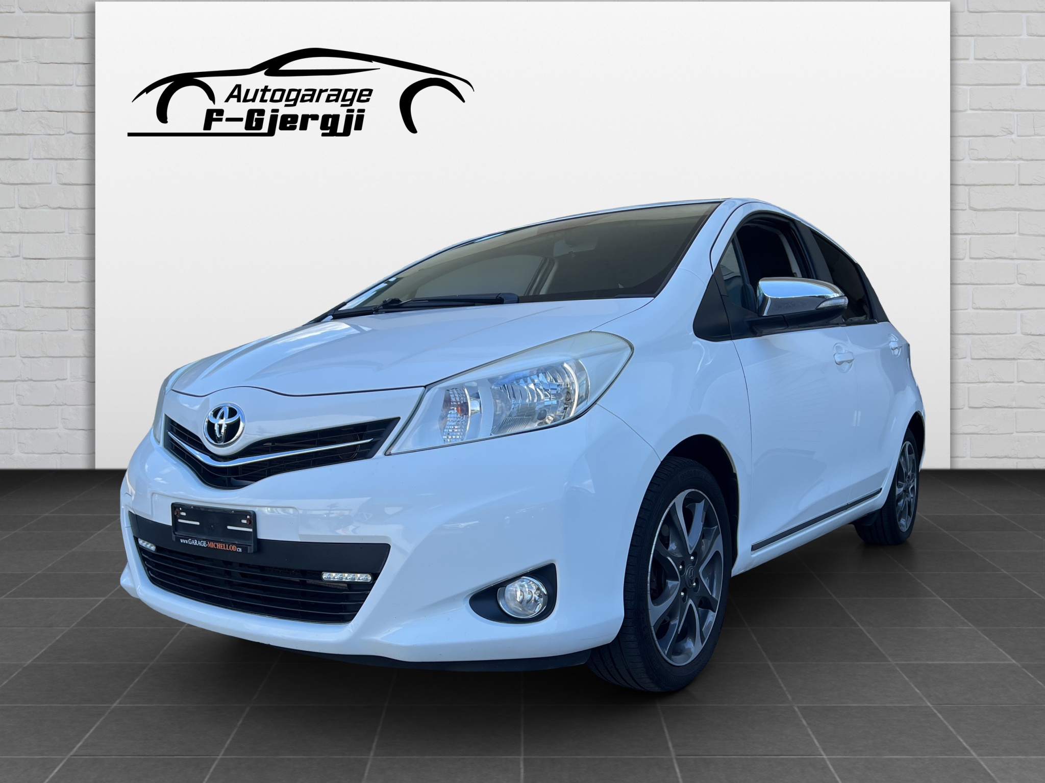 TOYOTA Yaris 1.33 Sol Premium