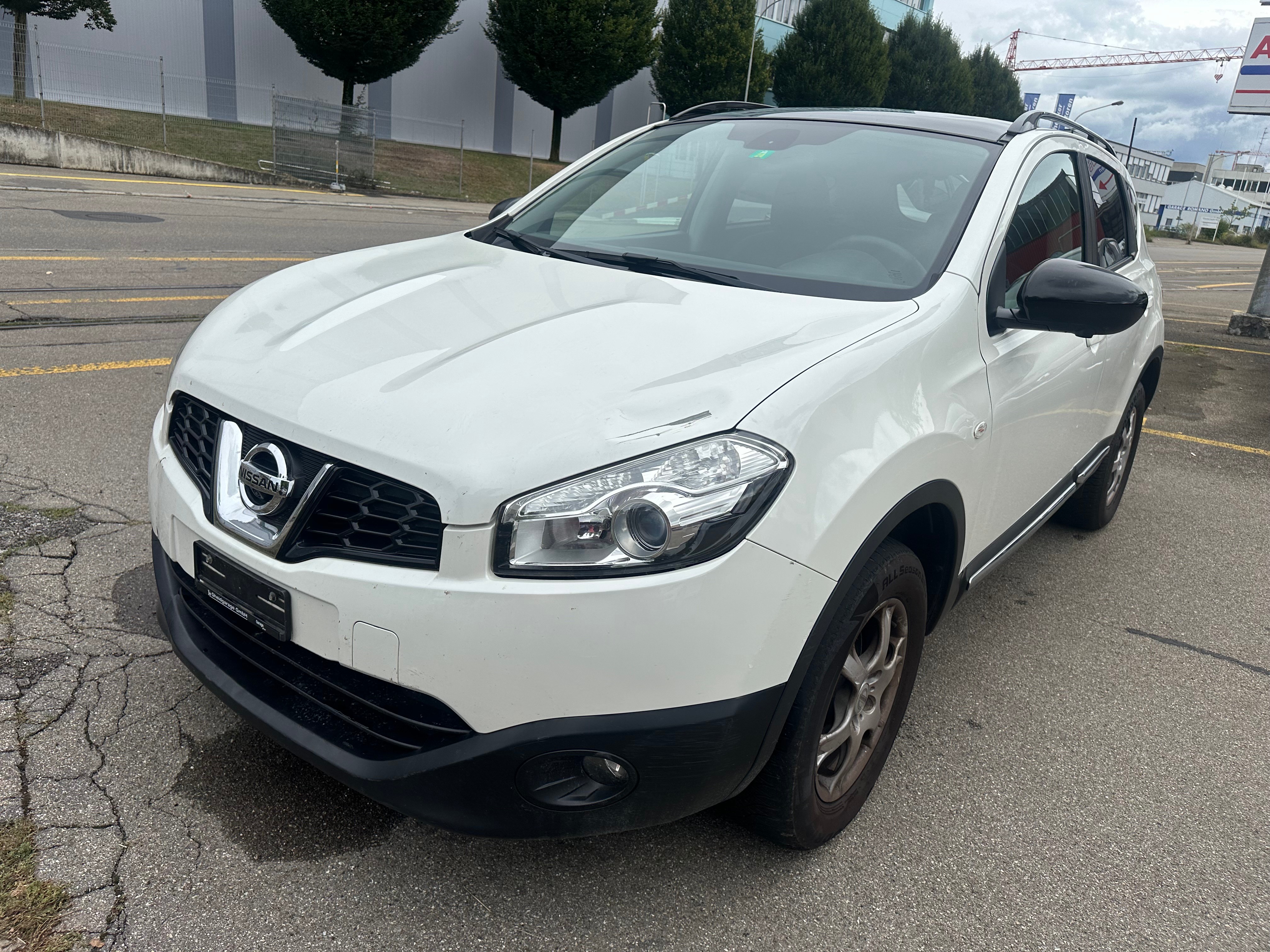 NISSAN Qashqai 2.0 4WD 360 XTronic CVT