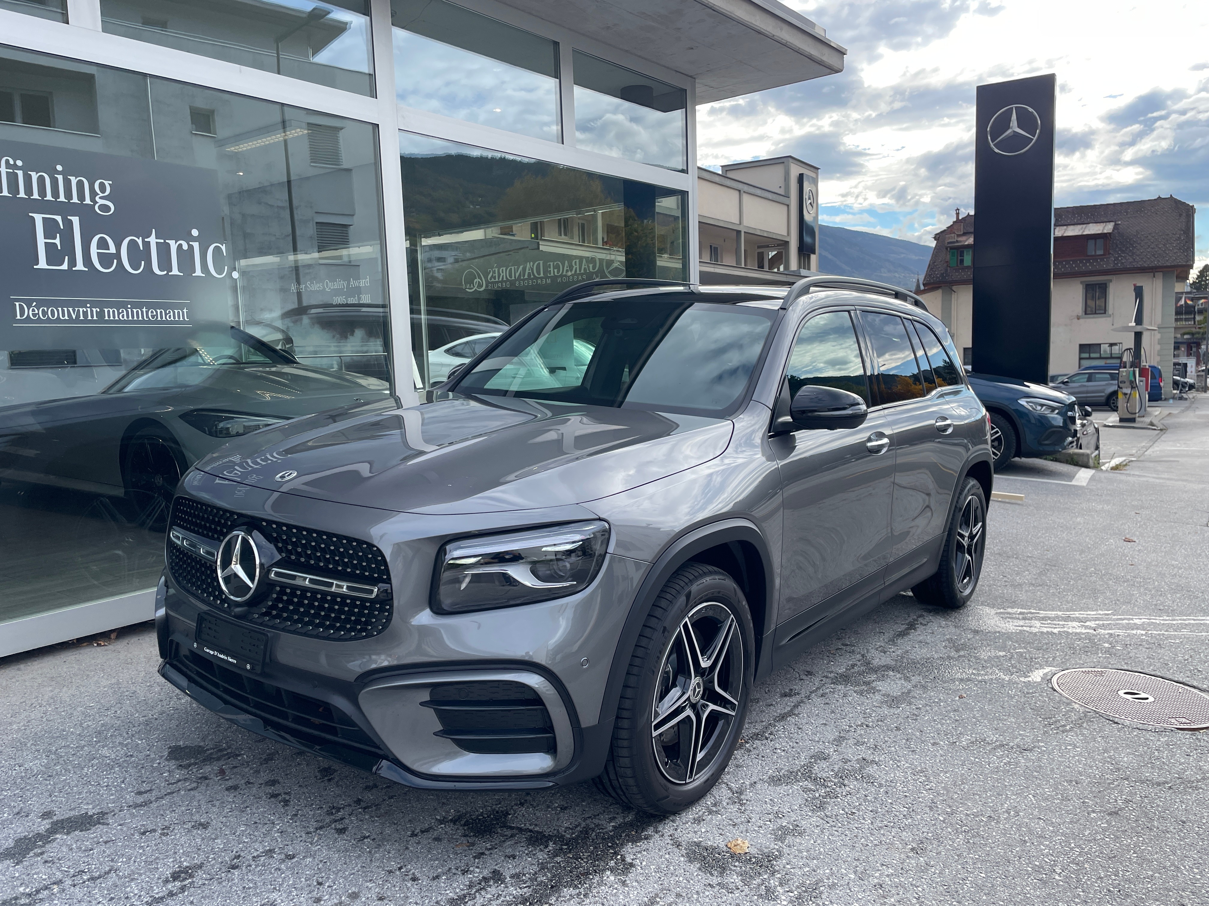 MERCEDES-BENZ GLB 220 4Matic 8G-Tronic