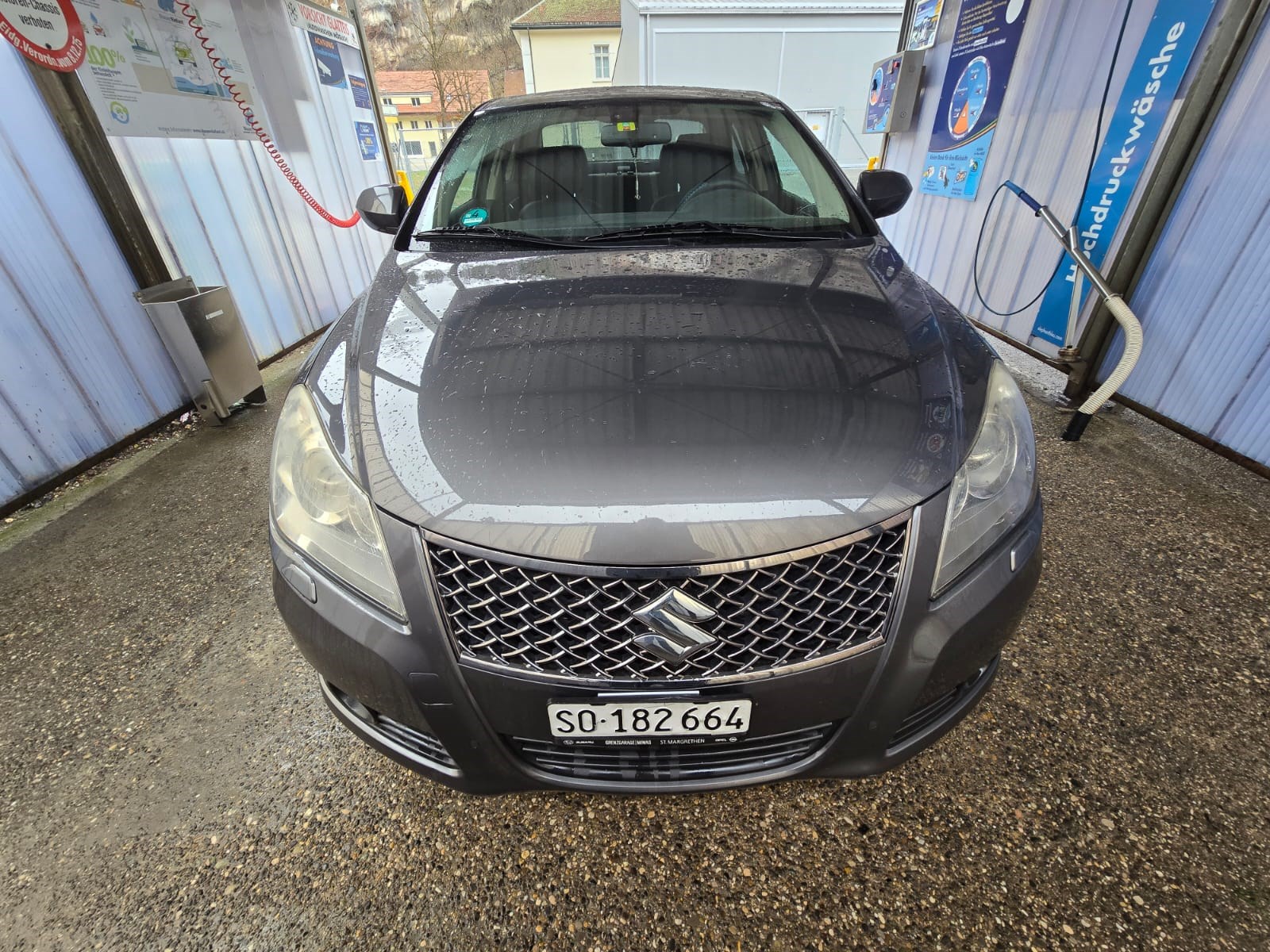 SUZUKI Kizashi 2.4 GL Top 4WD CVT