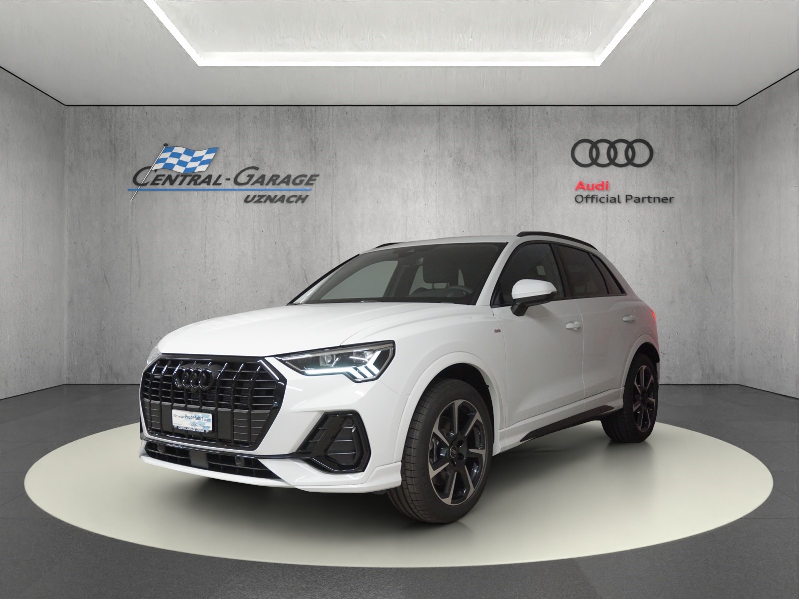 AUDI Q3 40 TFSI S line quattro S-tronic