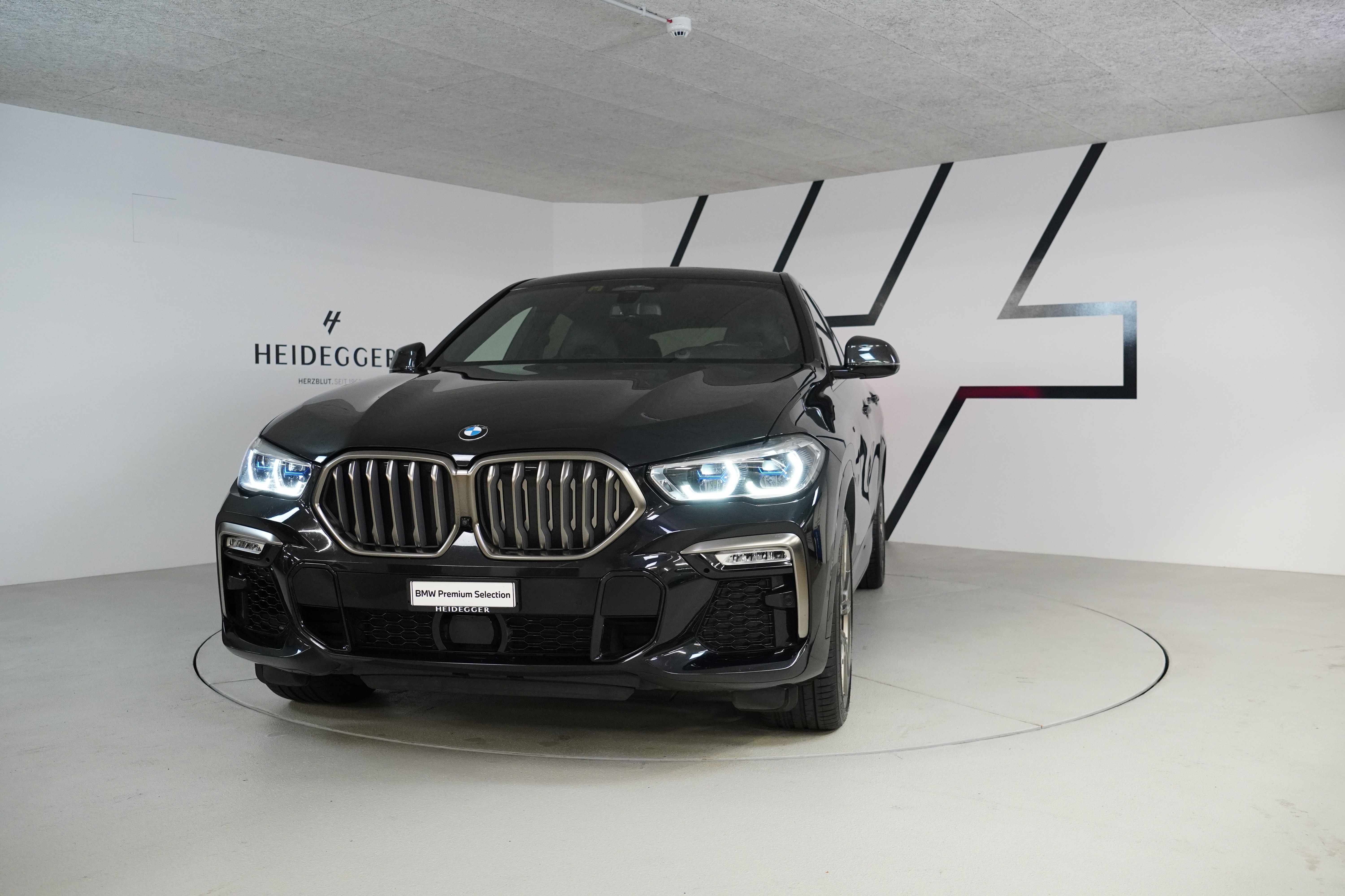 BMW X6 M50i Steptronic