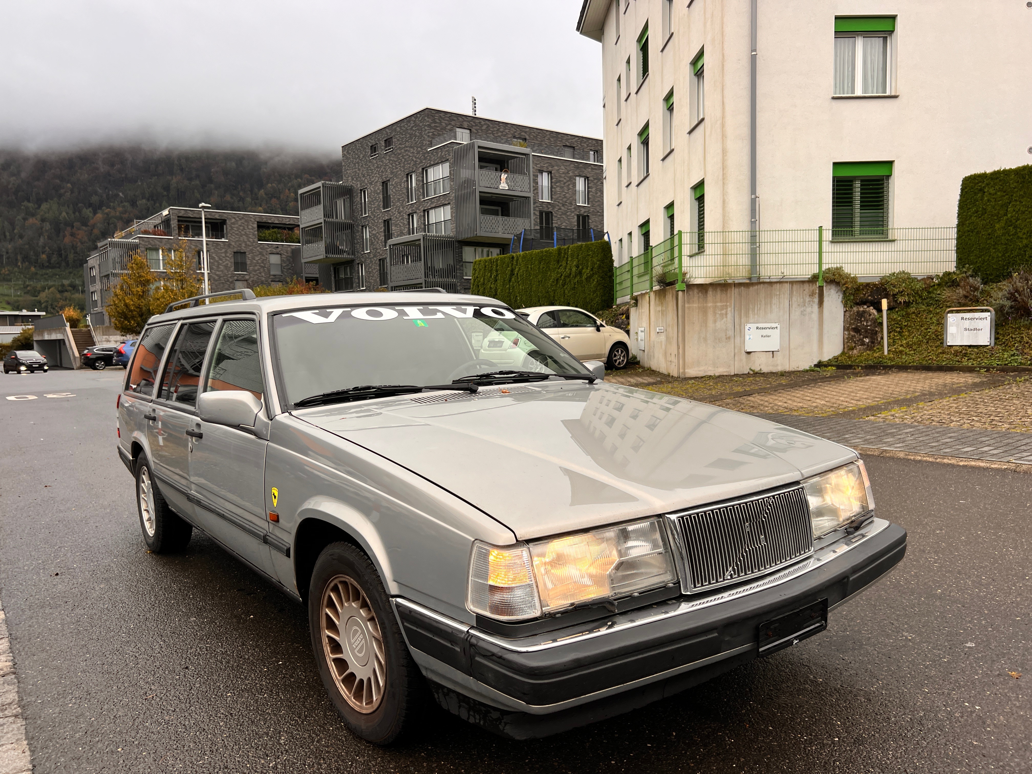 VOLVO 940 2.3 Polar S LPT Edit.