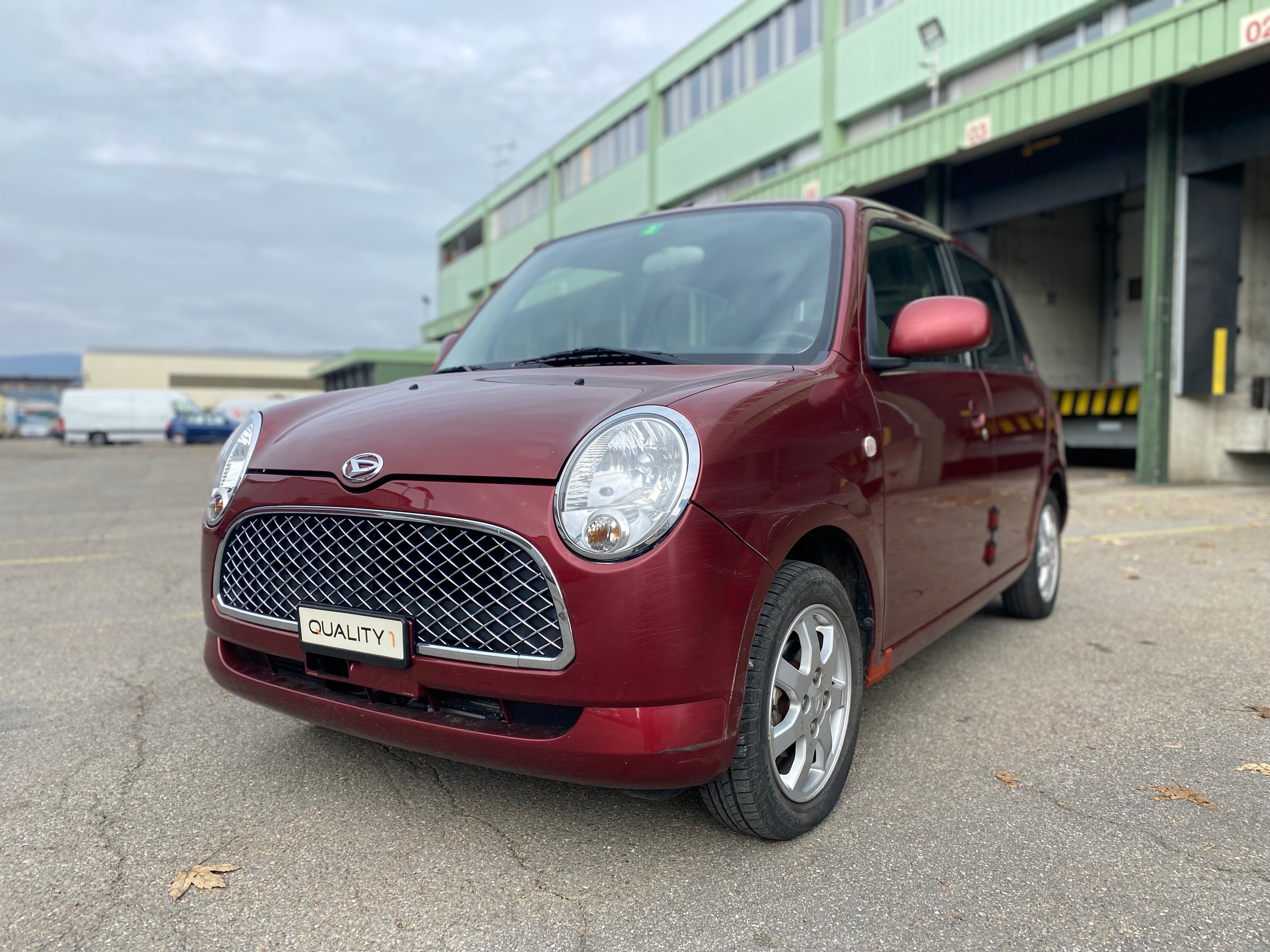 DAIHATSU Trevis 1.0