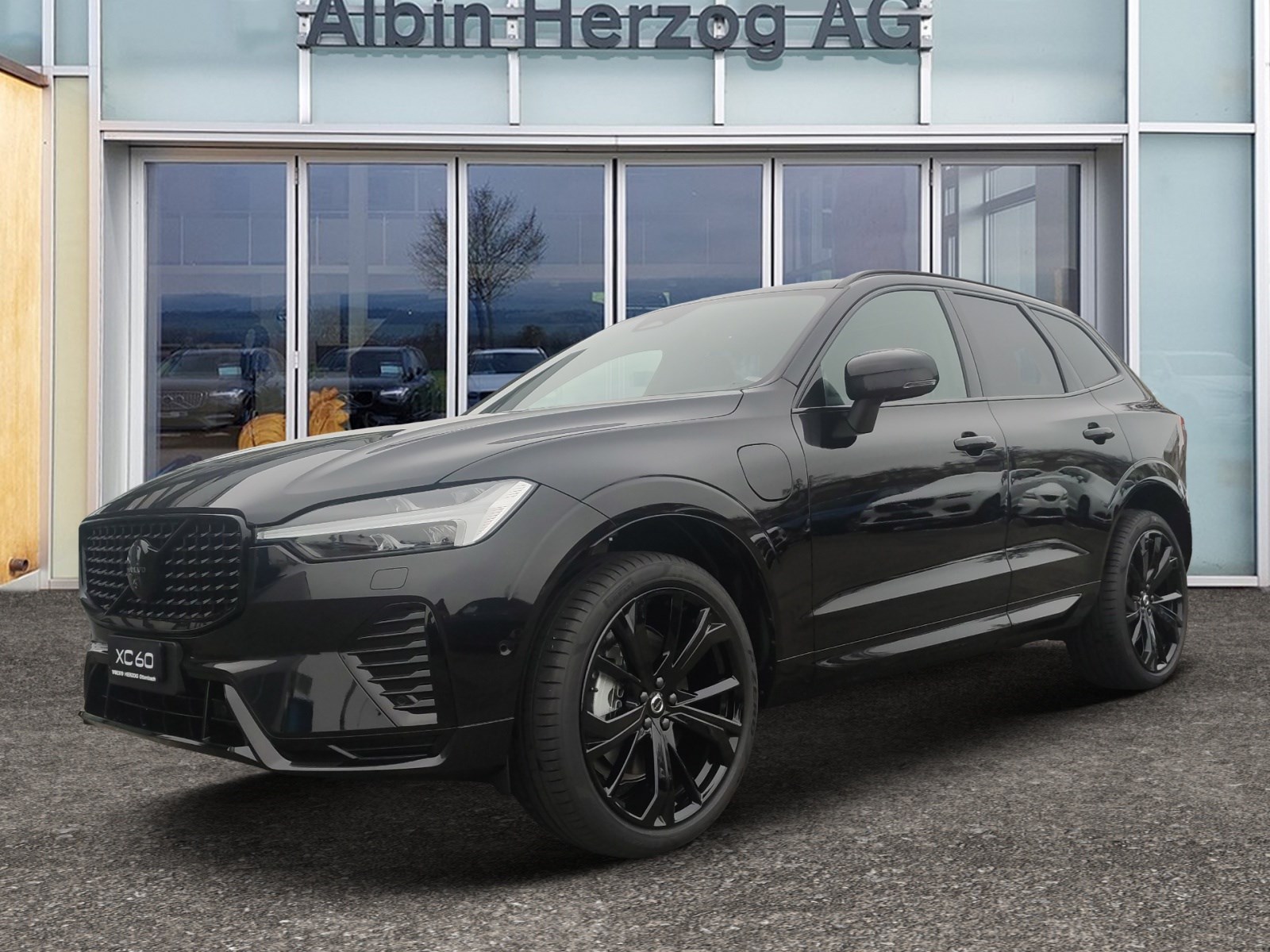 VOLVO XC60 2.0 T8 TE XCENTRIC Black Edition eAWD