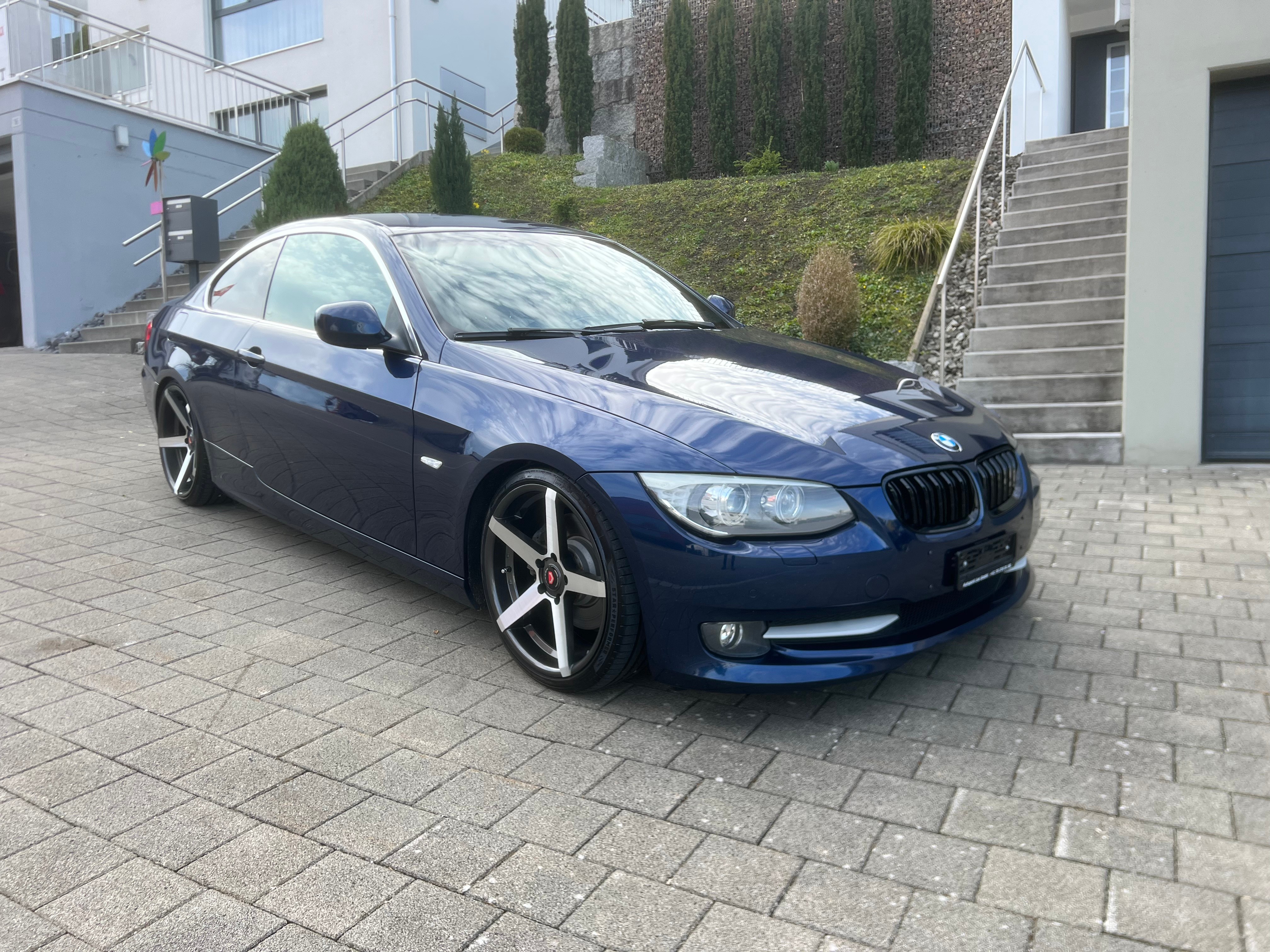 BMW 325i Coupé Steptronic