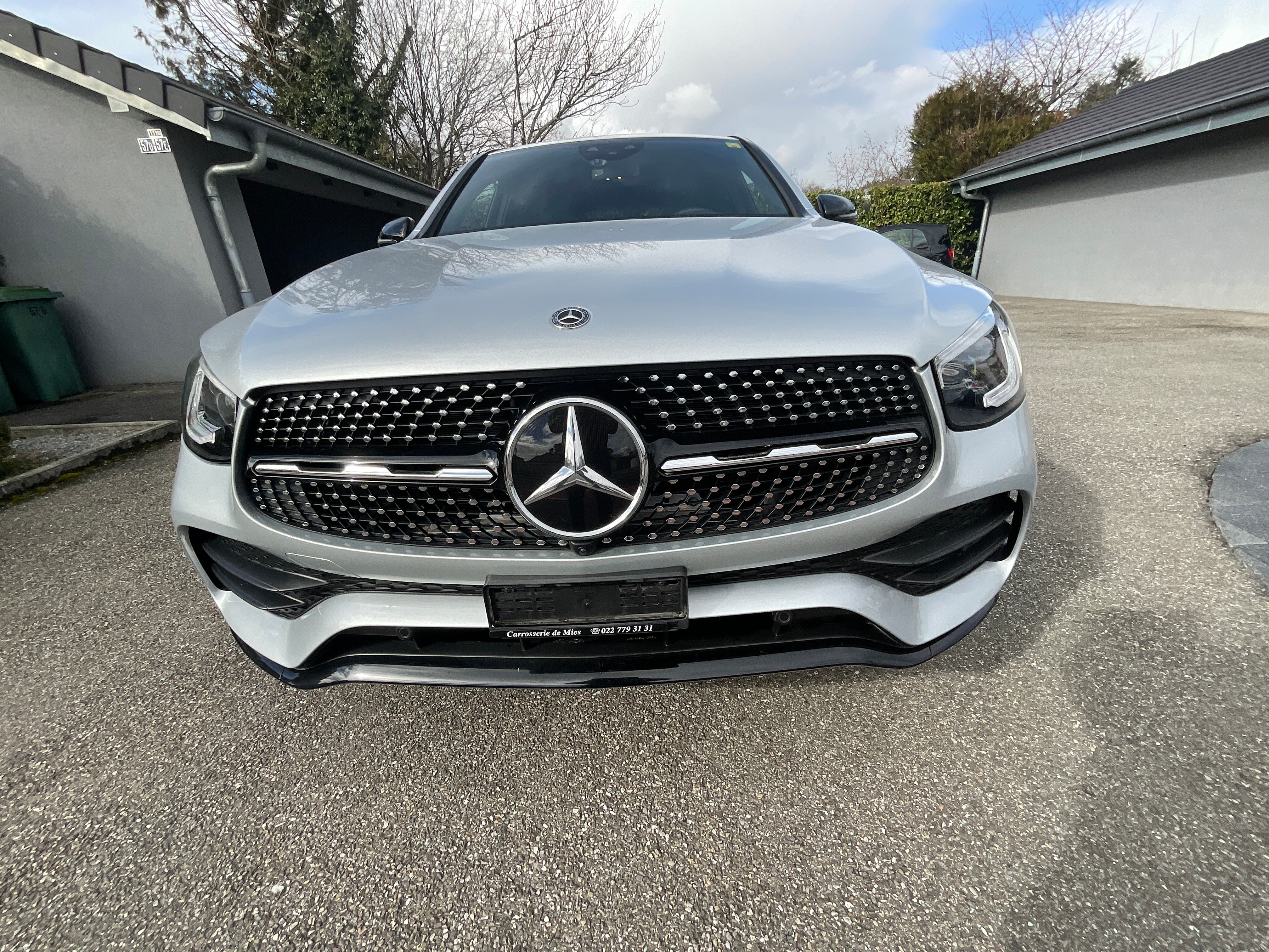 MERCEDES-BENZ GLC Coupé 300 AMG Line 4Matic 9G-Tronic