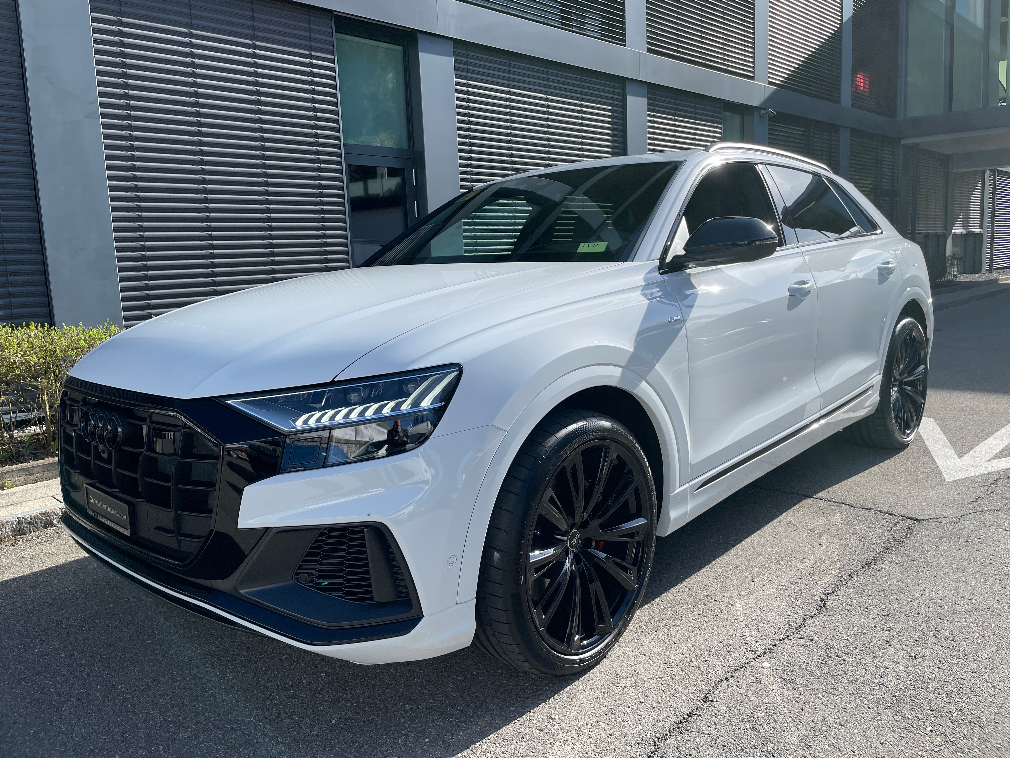 AUDI Q8 60 TFSI e quattro PHEV tiptronic