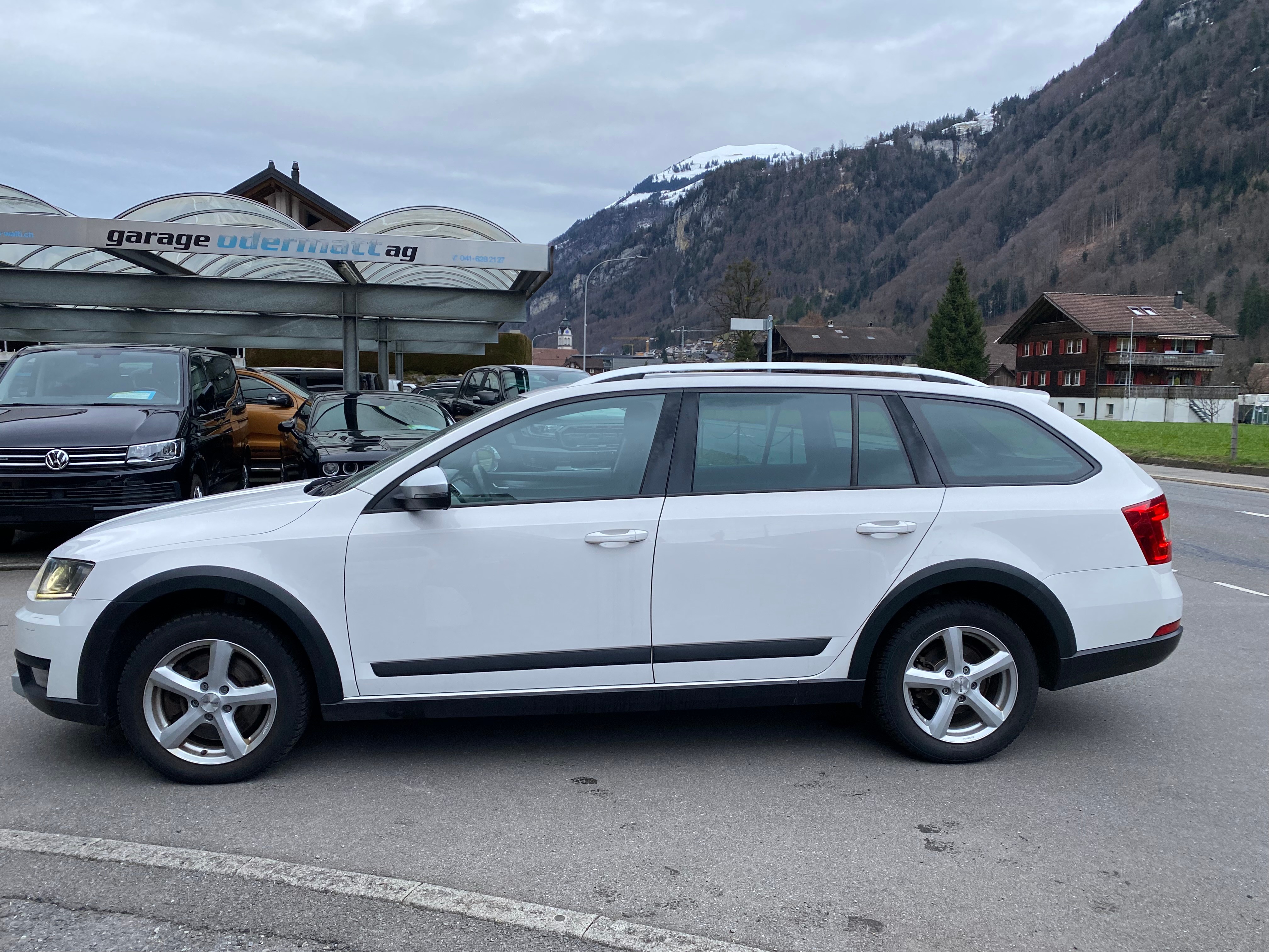 SKODA Octavia Combi 2.0 TDI Scout 4x4 DSG