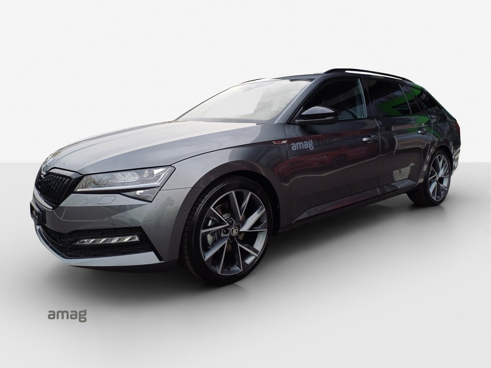 SKODA Superb Combi 2.0 TDi SportLine 4x4 DSG