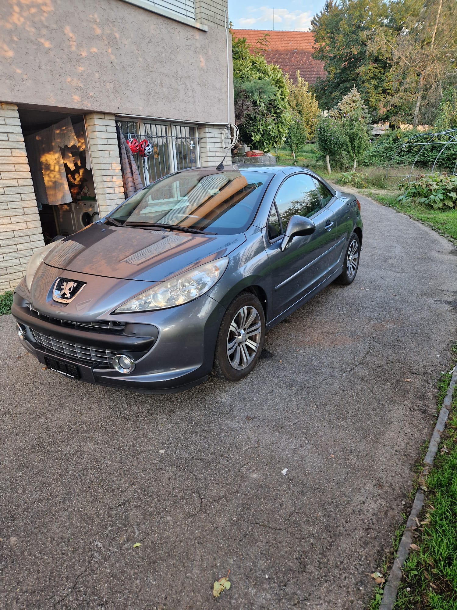 PEUGEOT 207 CC 1.6 16V Turbo Sport