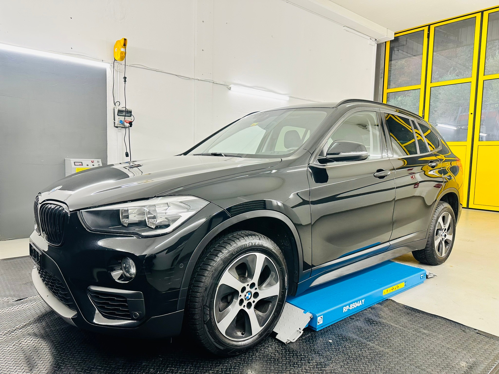 BMW X1 sDrive 18d Sport Line Steptronic